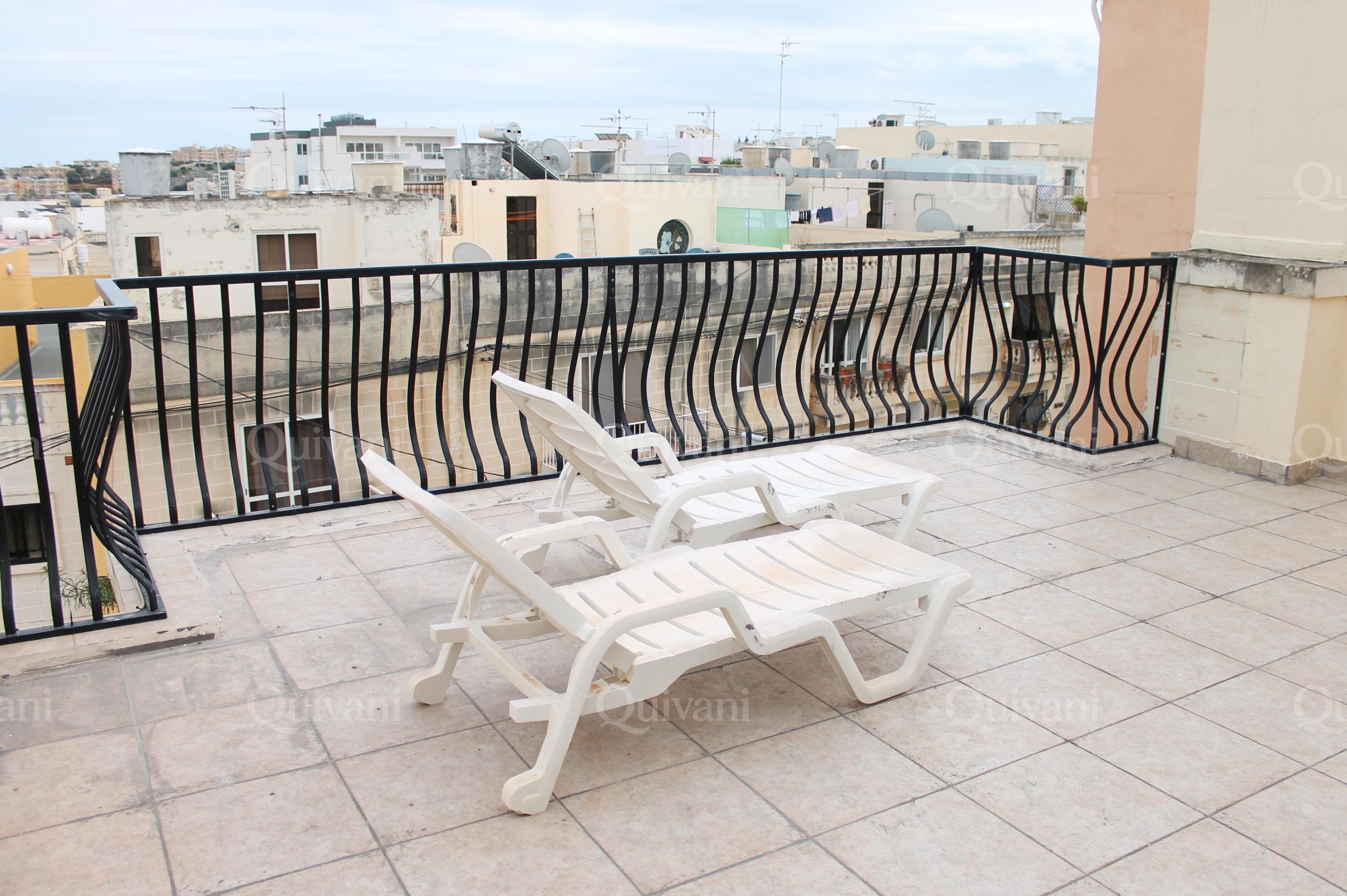 Tal-Ibrag, Furnished Penthouse