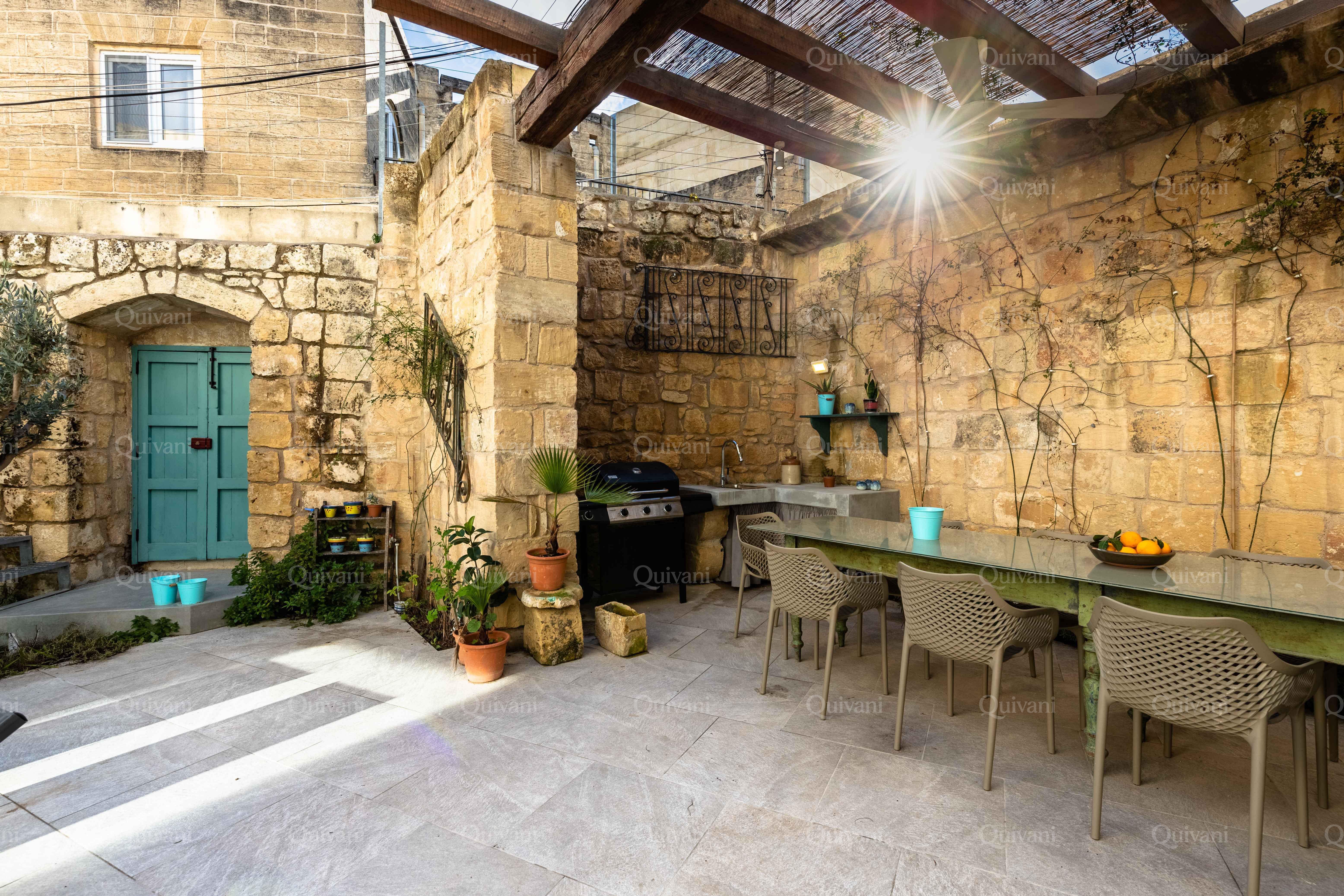 Gharghur, Furnished Semi-detached Villa