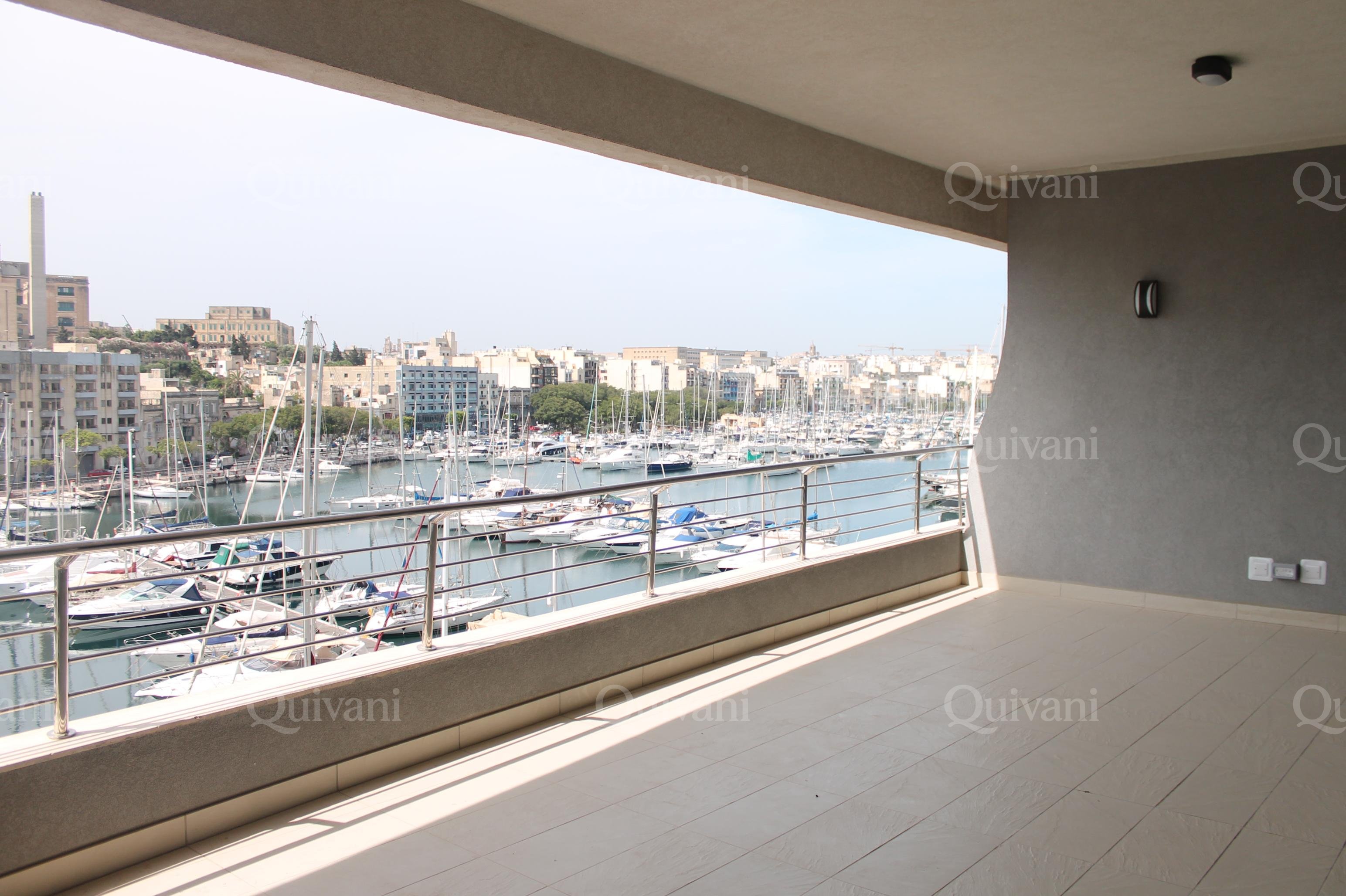 Ta'' Xbiex, Furnished Apartment