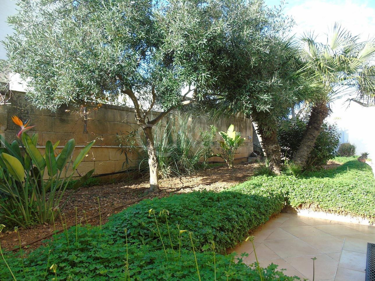 Madliena, Furnished Fully Detached Villa