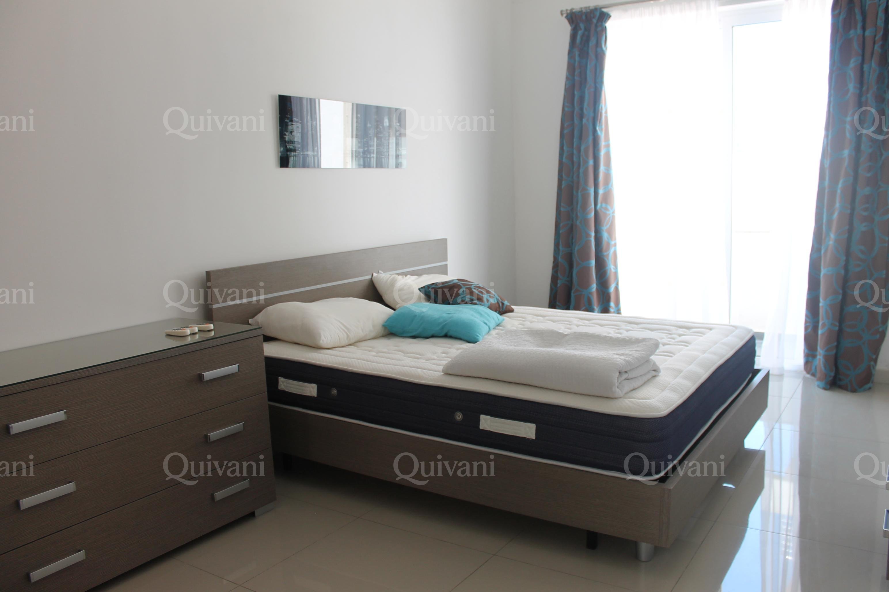 St Pauls Bay, Furnished Penthouse