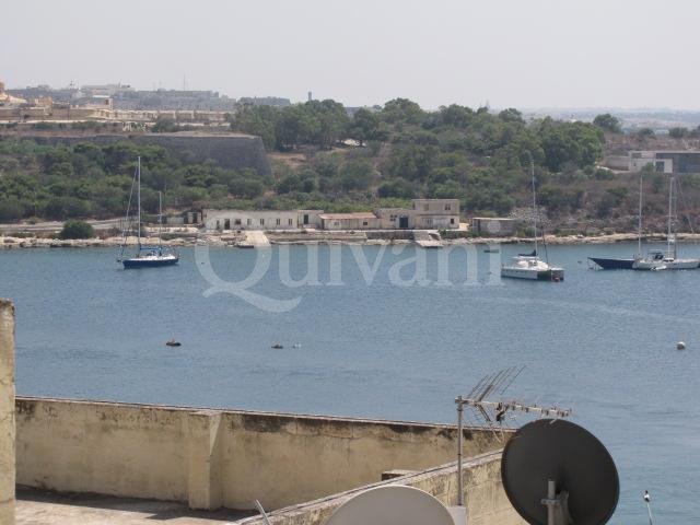 Sliema, Furnished Penthouse