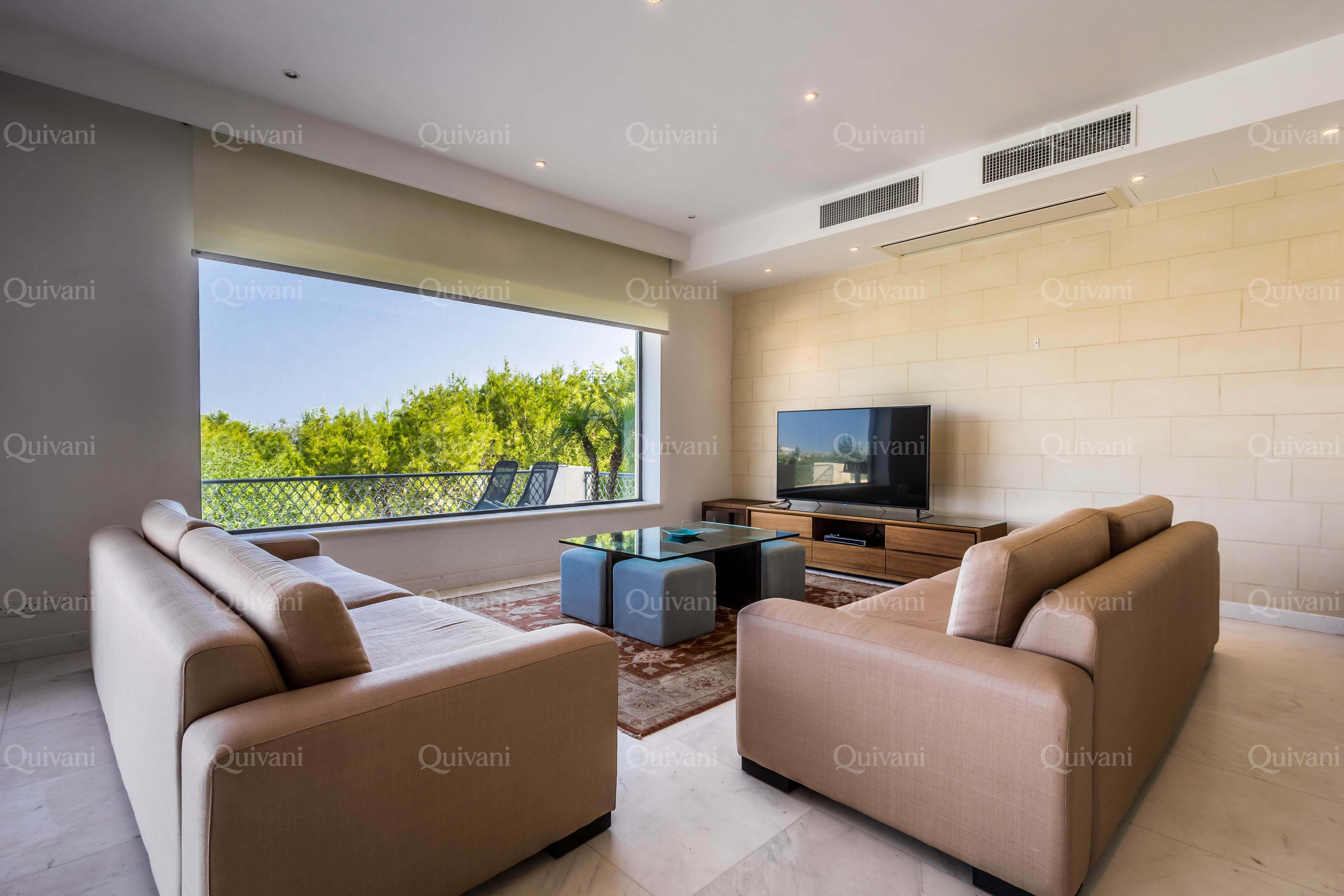 Bahar ic-Caghaq, Furnished Detached Villa