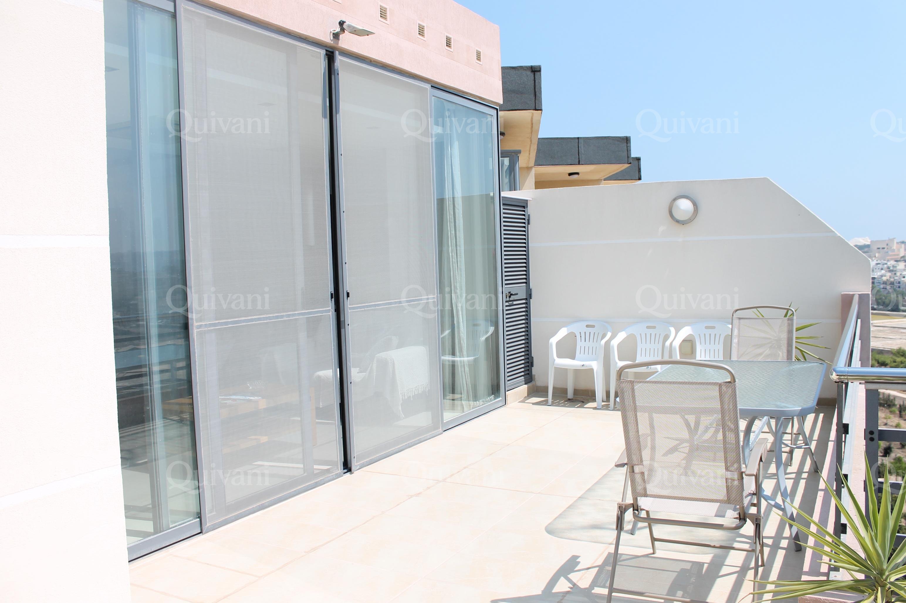 Qawra, Furnished Penthouse