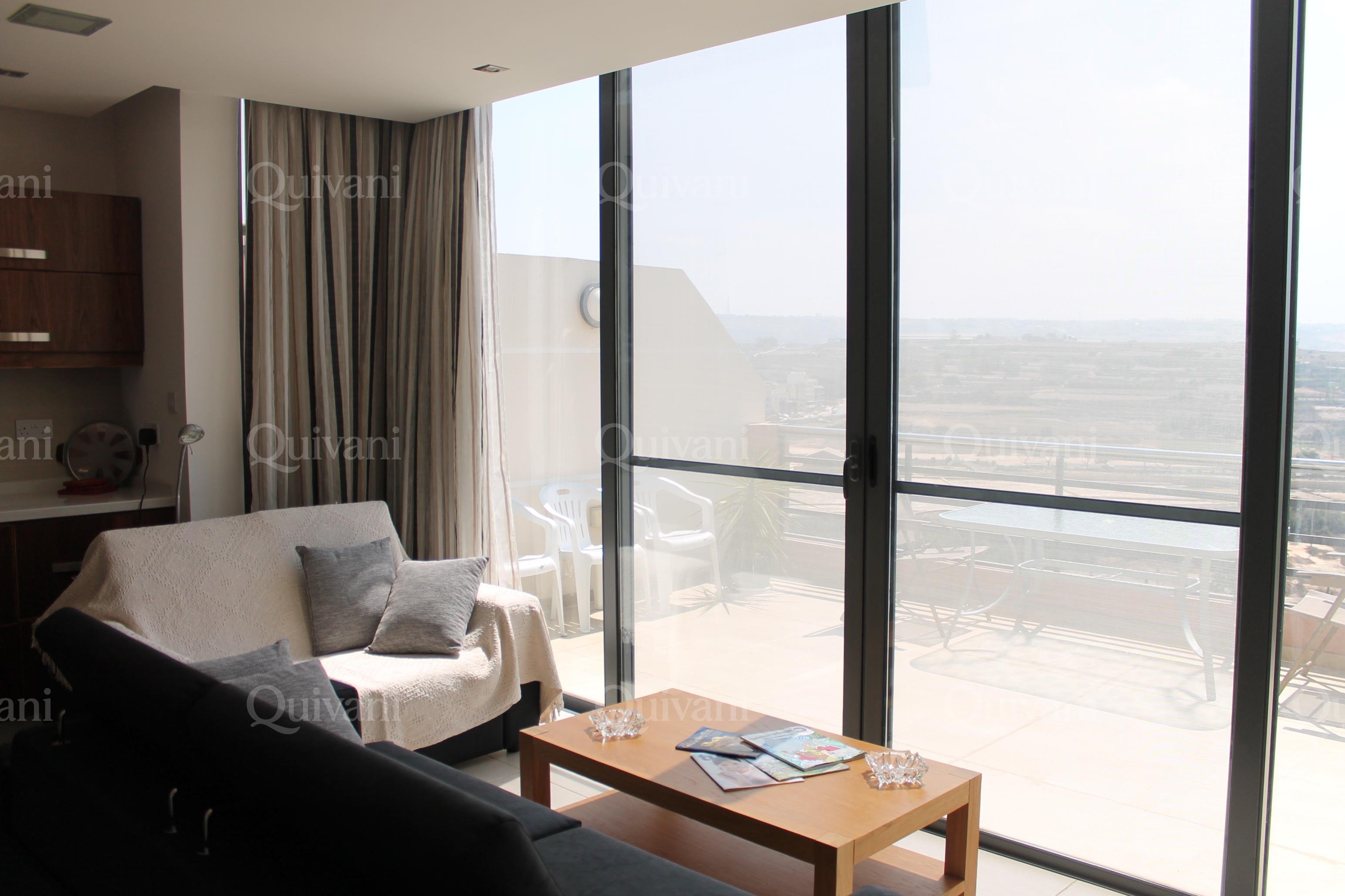 Qawra, Furnished Penthouse