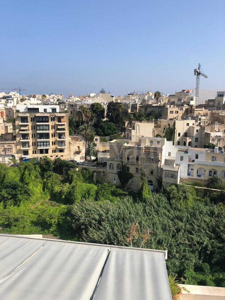 St Julians, Furnished Apartment