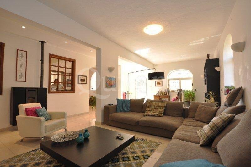 Tal-Ibrag, Finished Villa