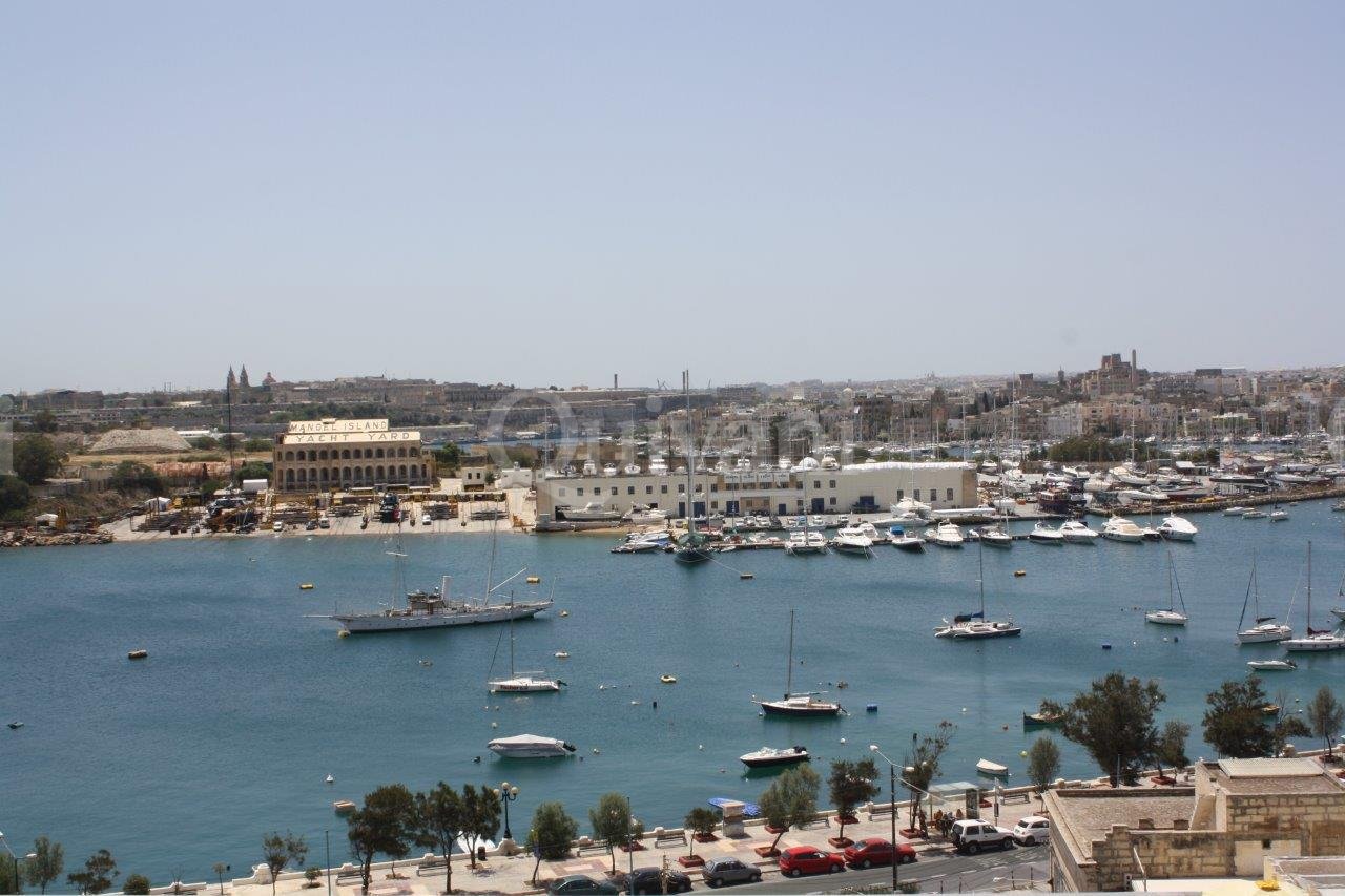 Sliema, Furnished Apartment