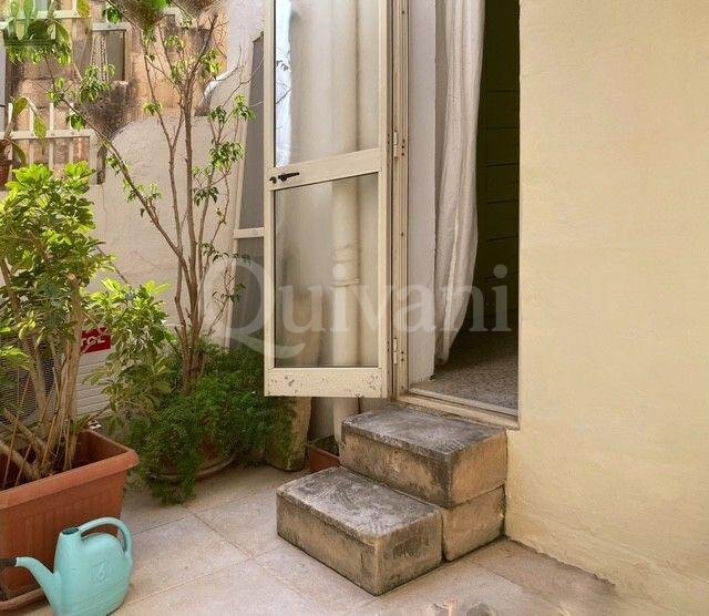 Sliema, Furnished Town House