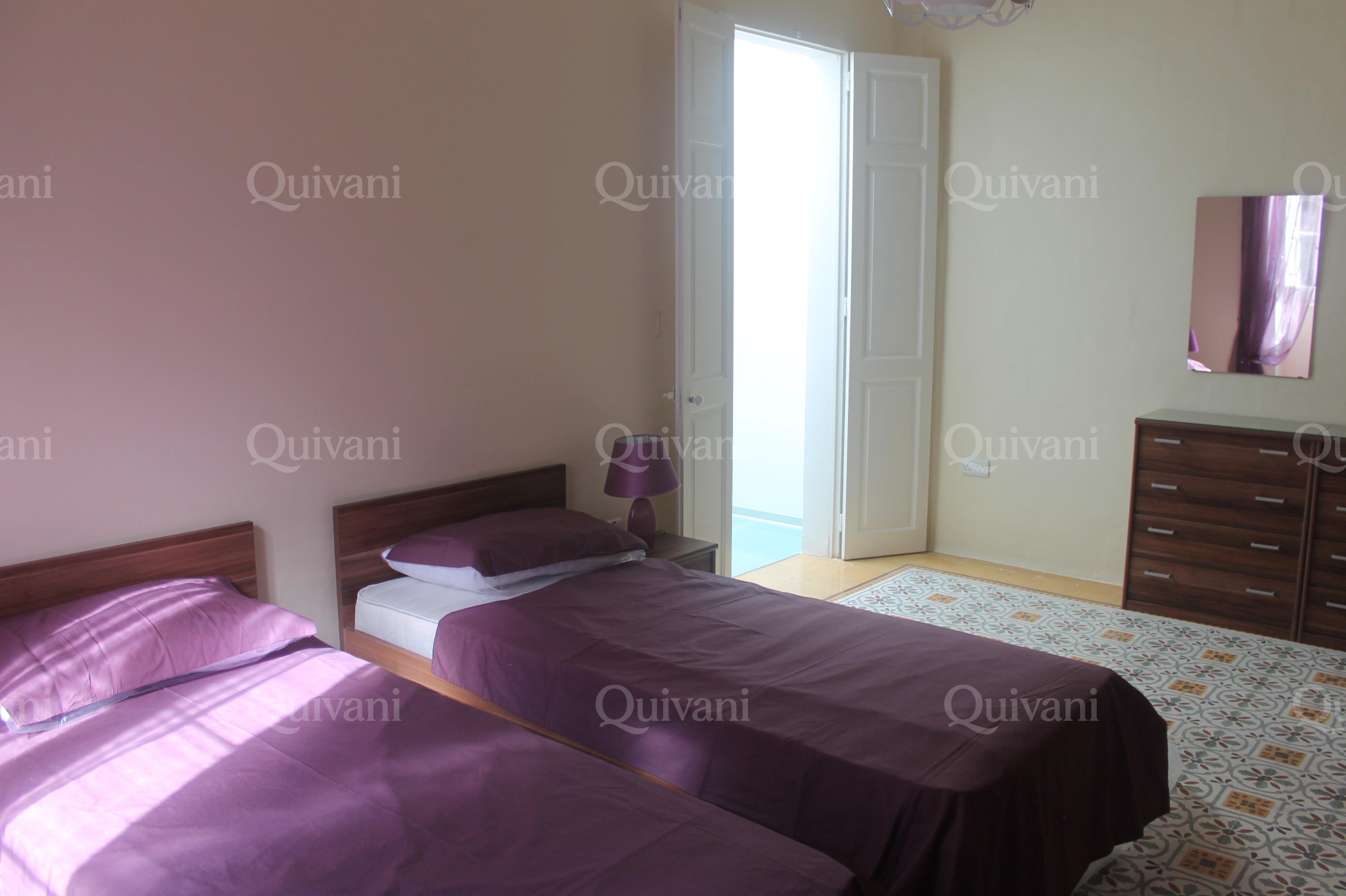 Sliema, Furnished Town House