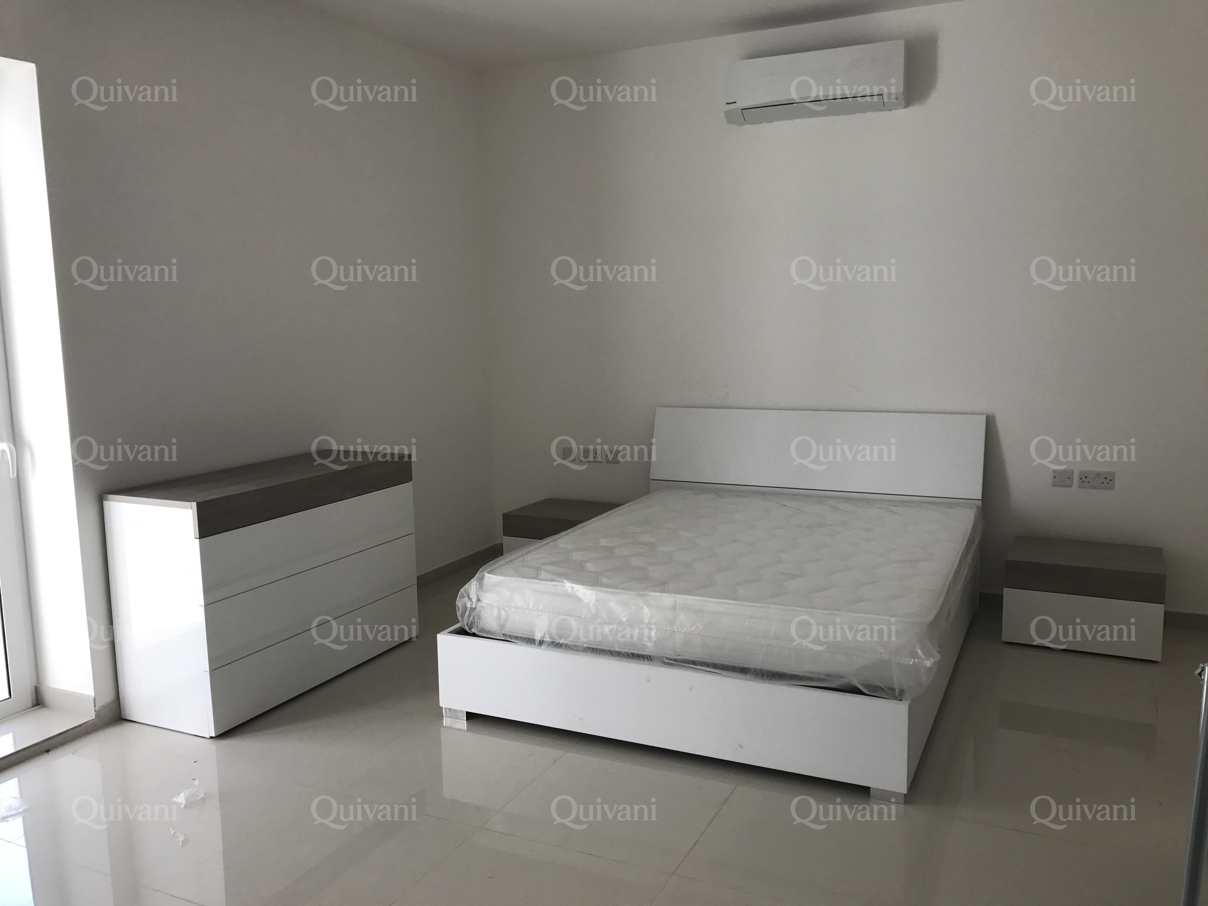 Sliema, Furnished Penthouse