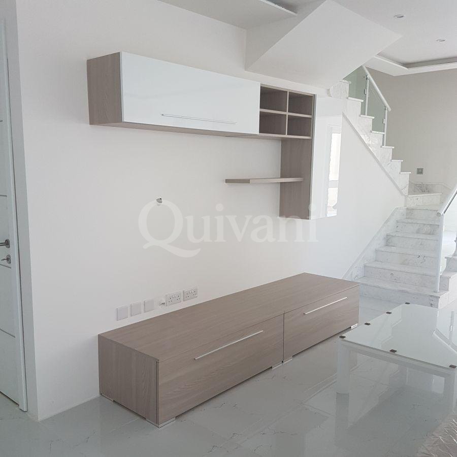 Tal-Ibrag, Furnished Villa