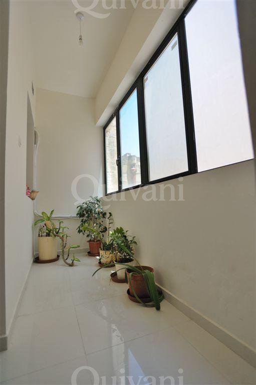 Gzira, Furnished Duplex Maisonette