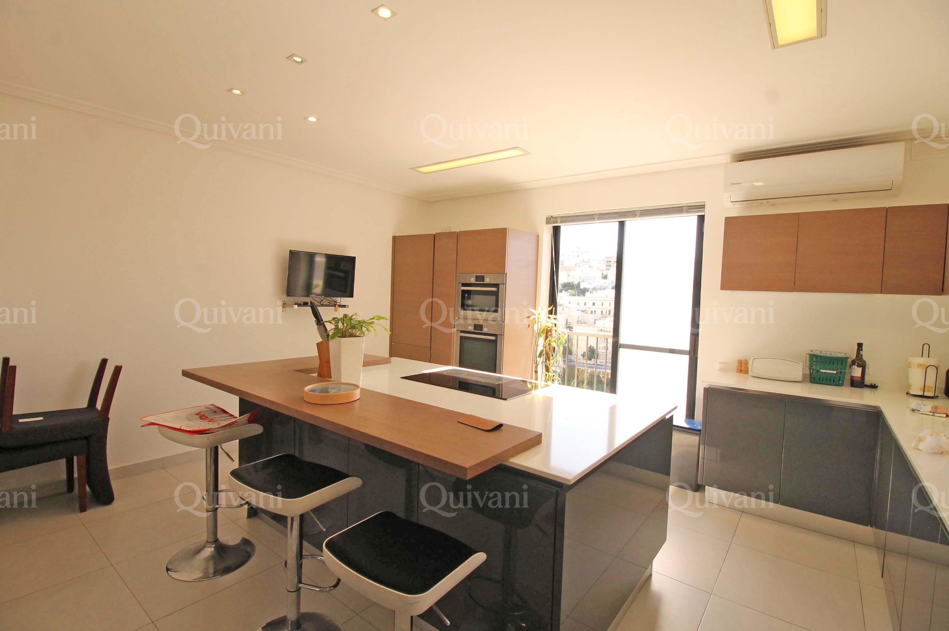 Swieqi, Furnished Maisonette