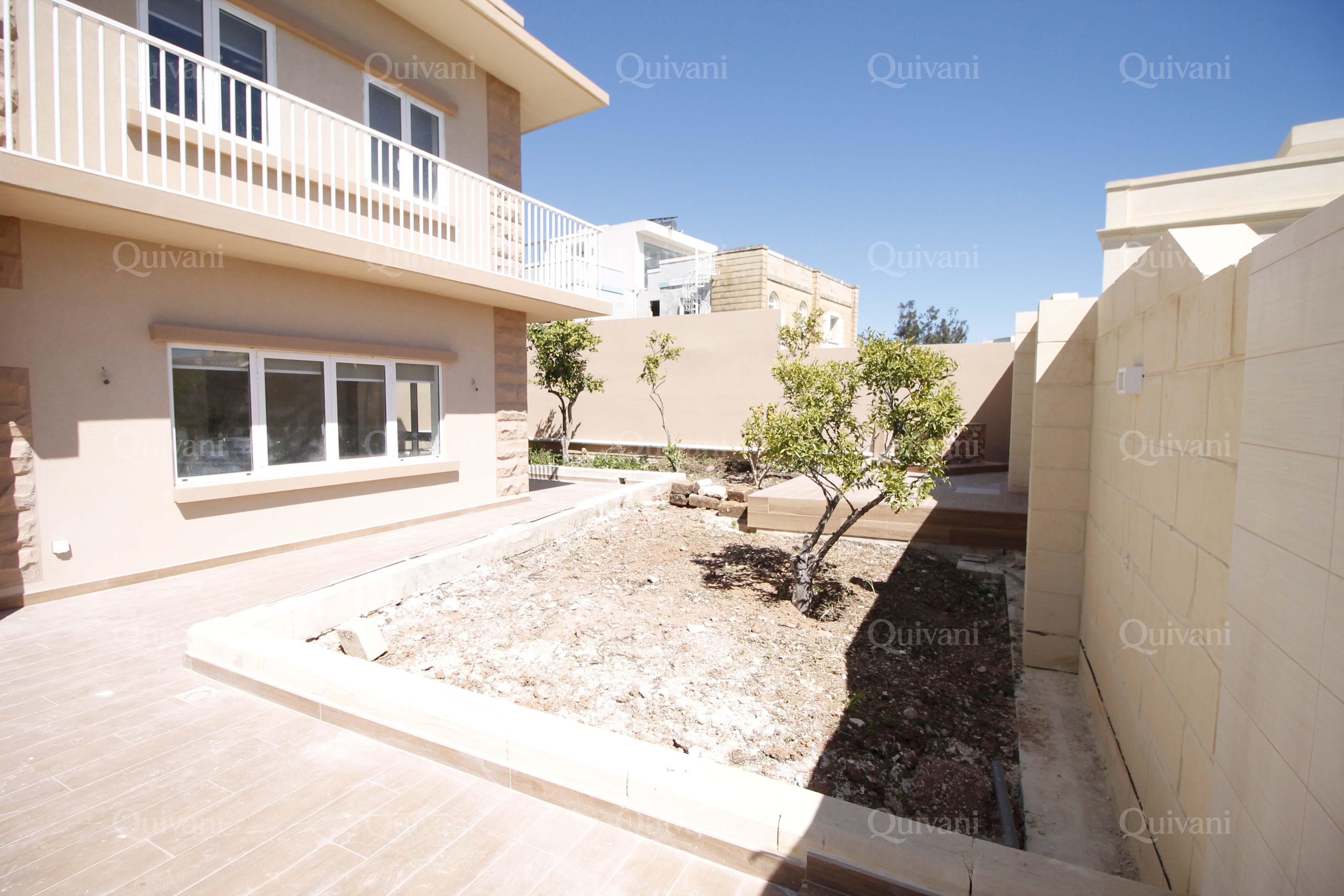 Tal-Ibrag, Unfurnsihed Semi-detached Villa