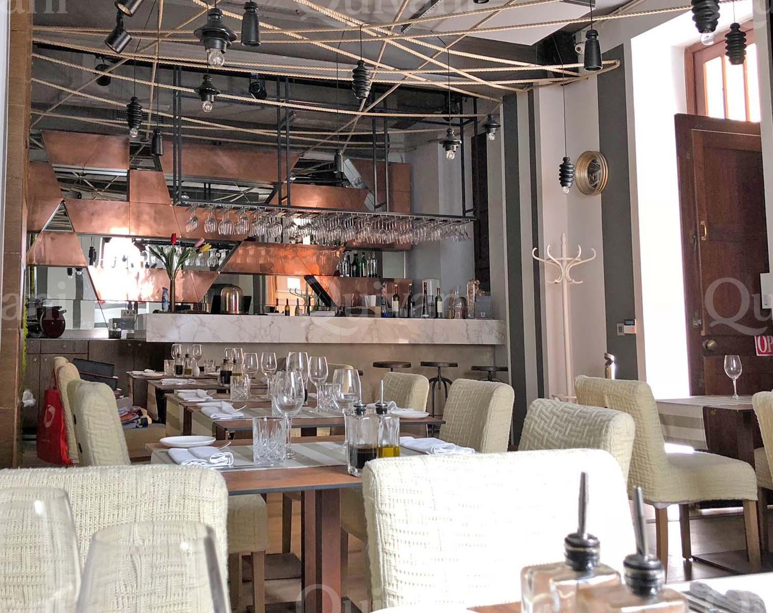 Valletta, Fully Equipped Restaurant