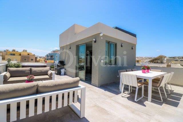 Swieqi, Furnished Semi-detached Villa