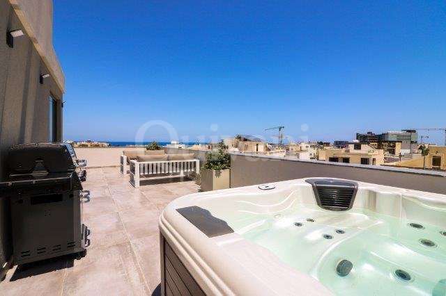 Swieqi, Furnished Semi-detached Villa