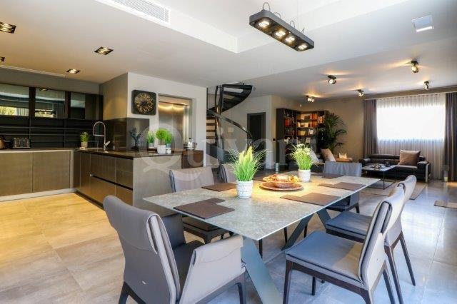 Swieqi, Furnished Semi-detached Villa
