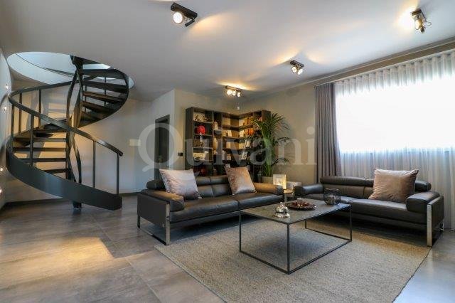 Swieqi, Furnished Semi-detached Villa