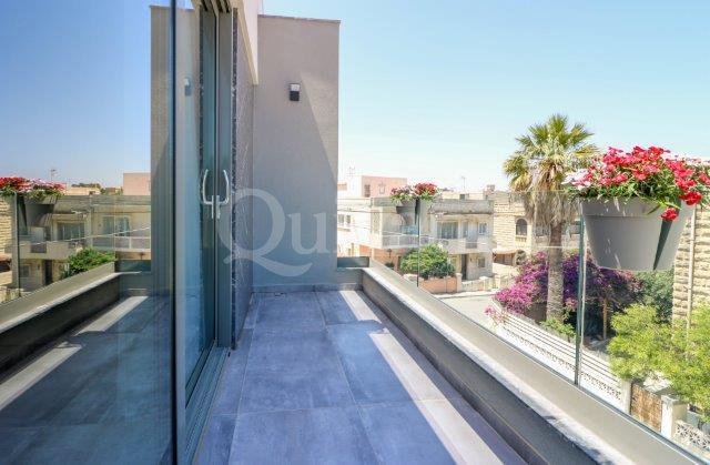 Swieqi, Furnished Semi-detached Villa
