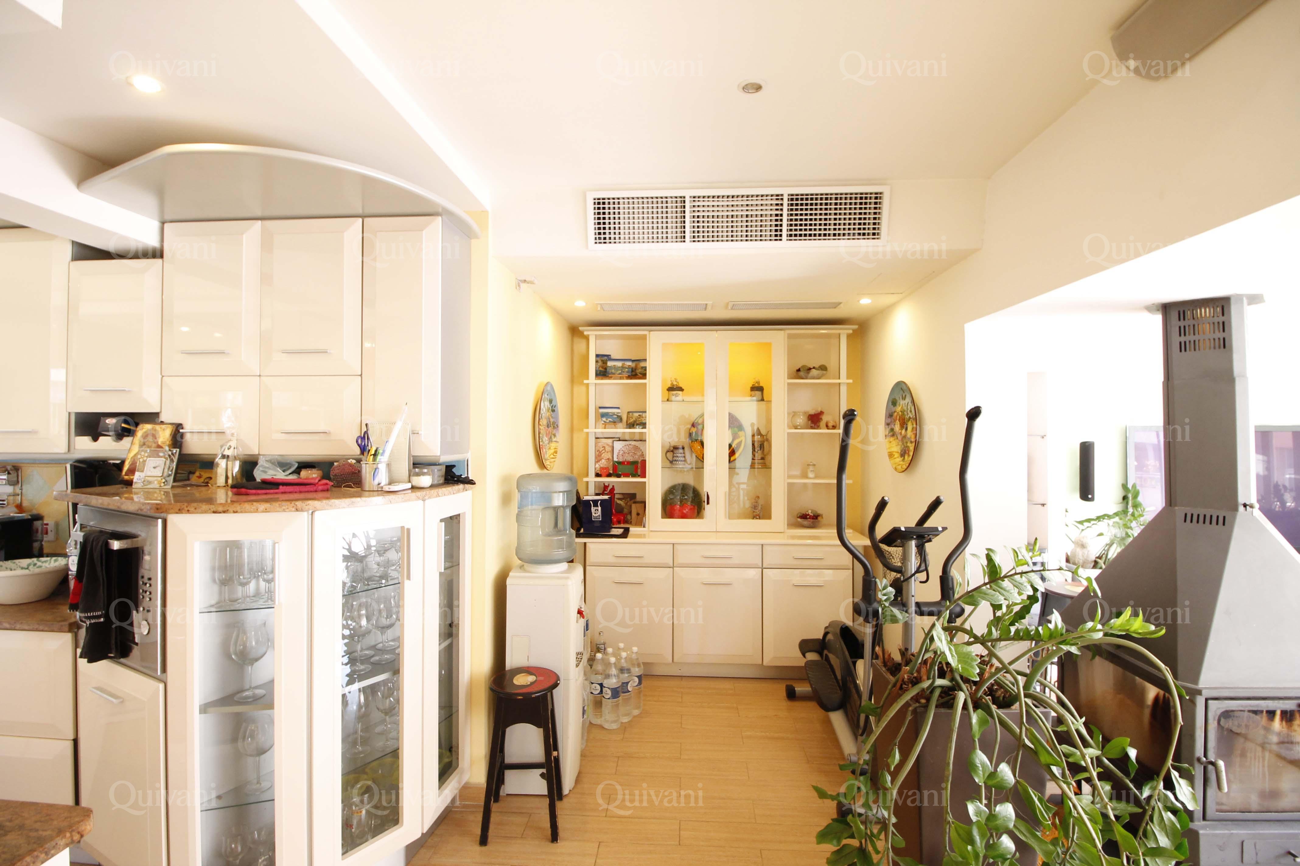 Ta'' Xbiex, Furnished Penthouse