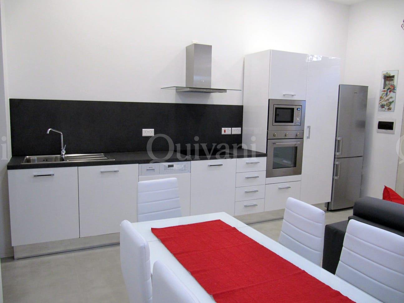 Gzira, Furnished Maisonette