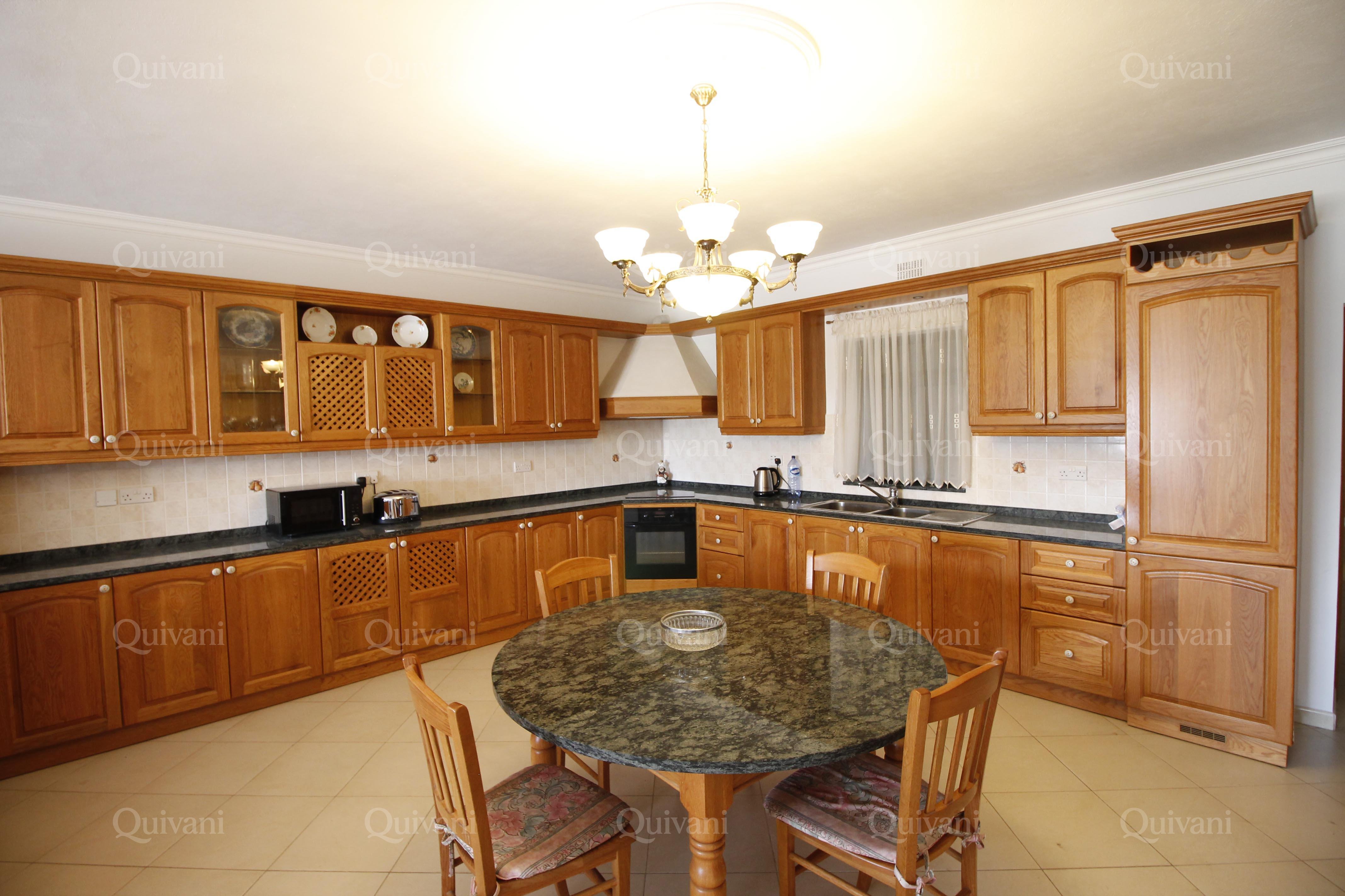 Qawra, Furnished Apartment