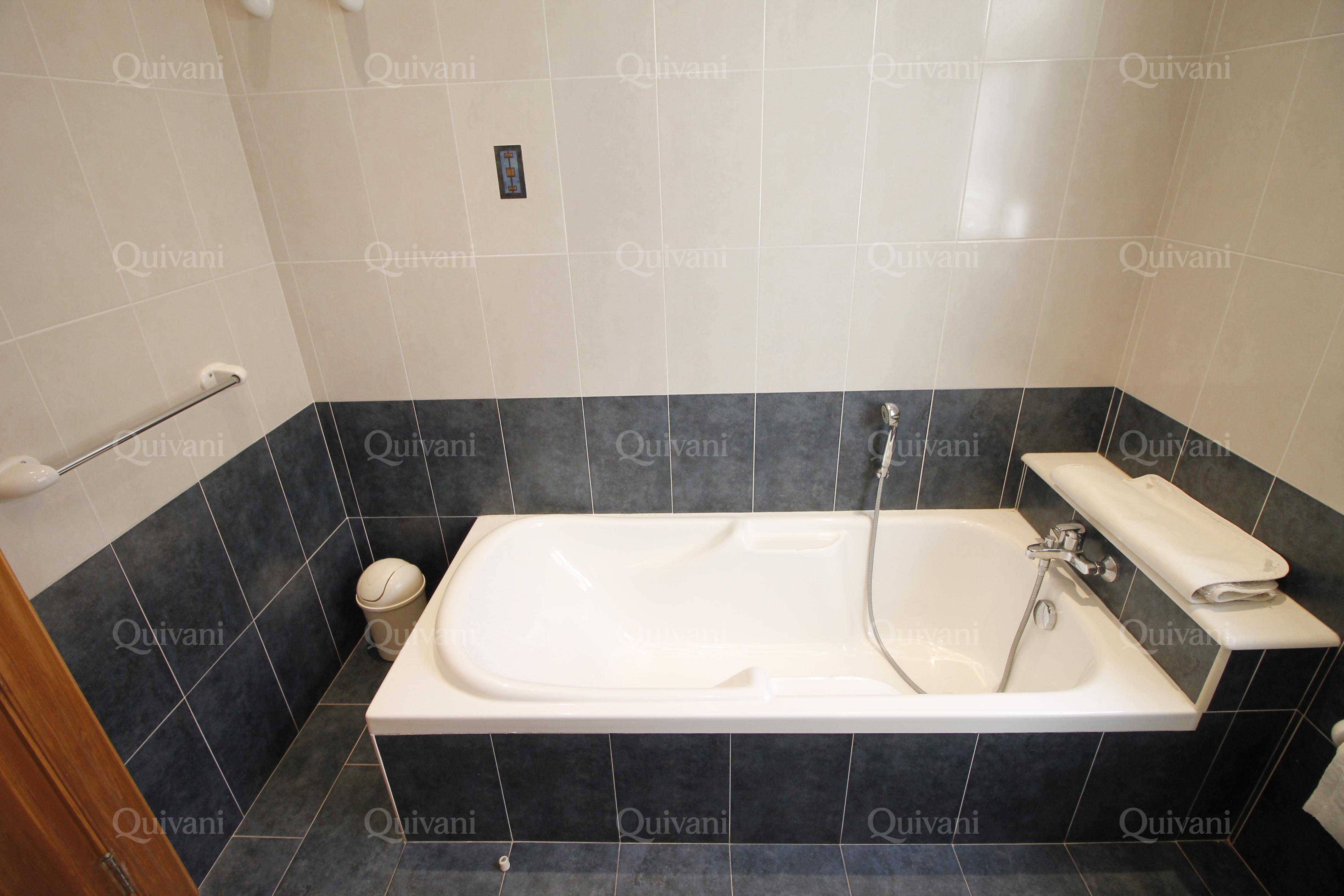 Qawra, Furnished Apartment