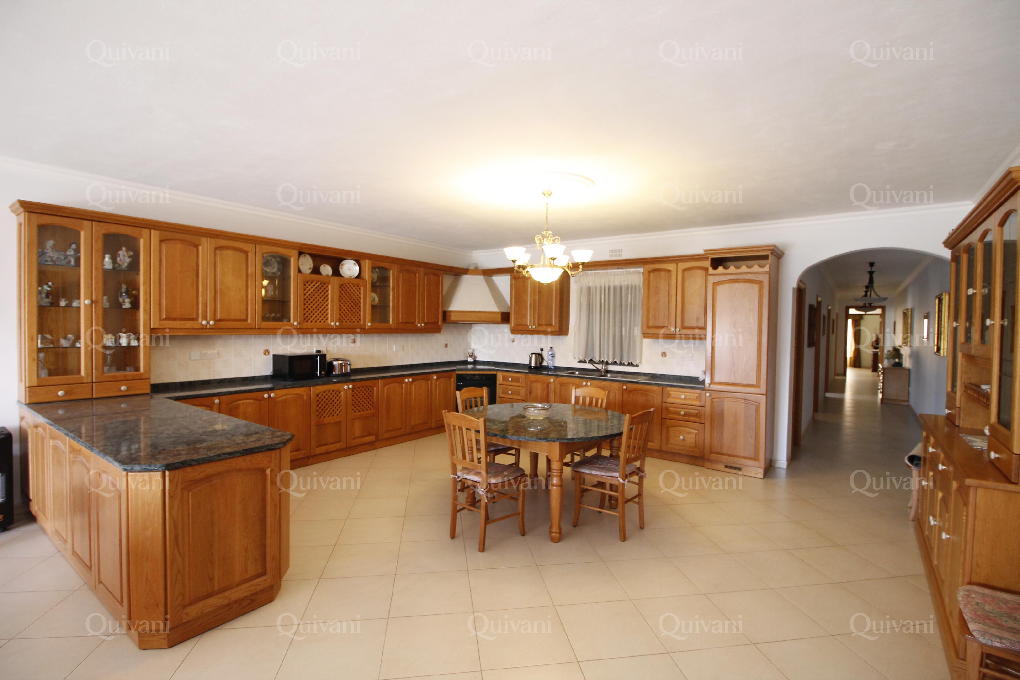 Qawra, Furnished Apartment