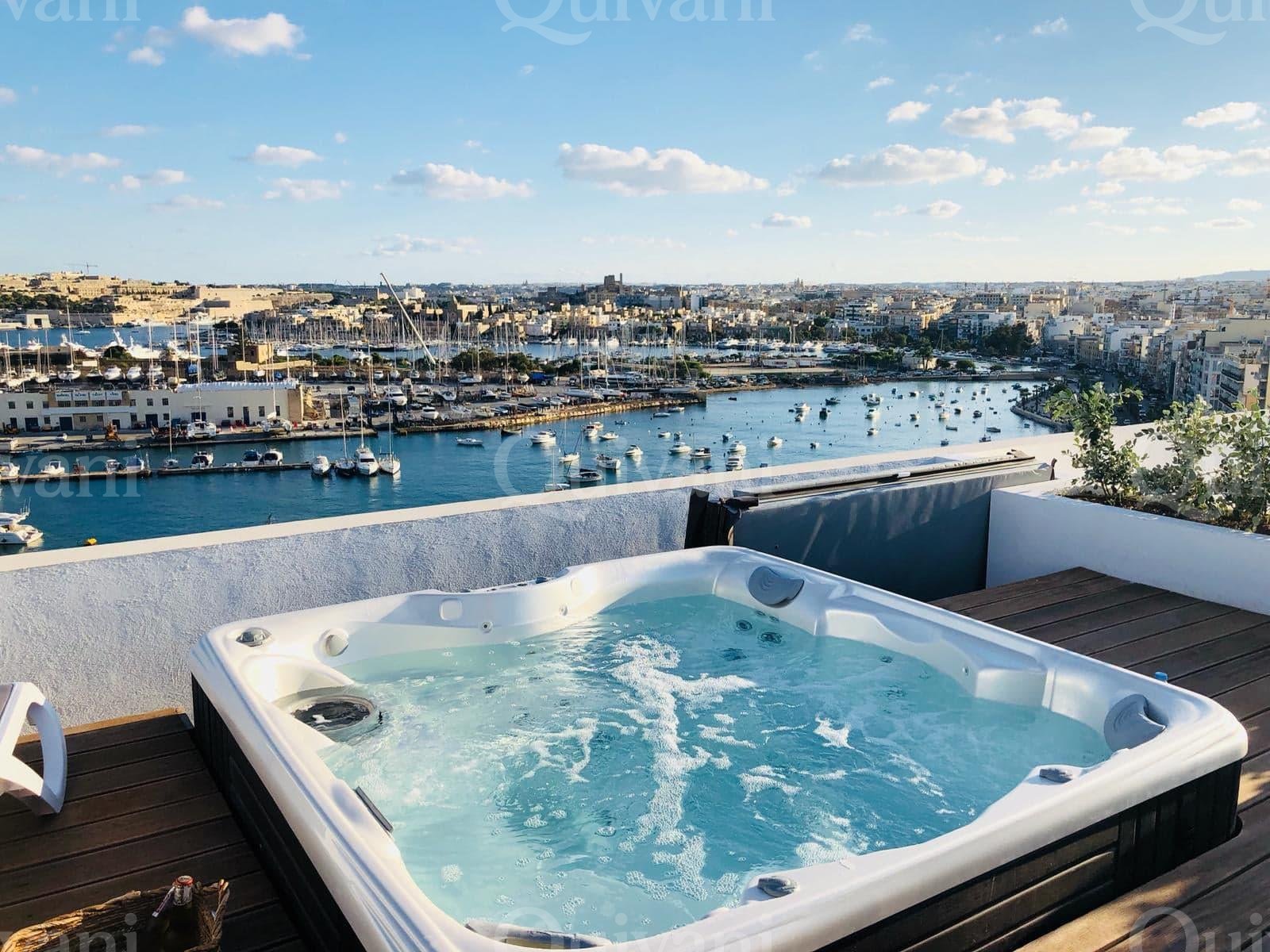 Sliema, Furnished Penthouse