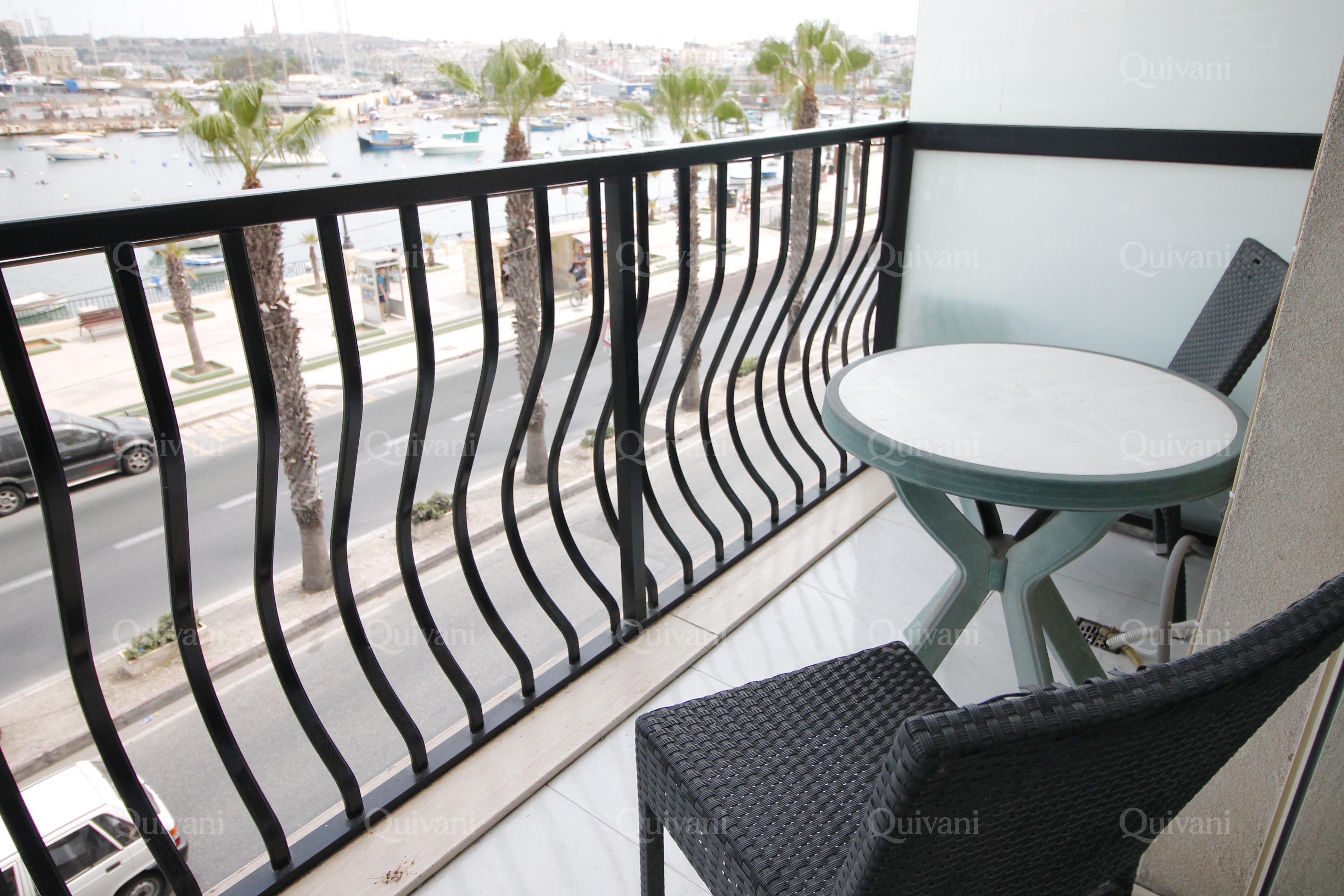 Gzira, Furnished Apartment