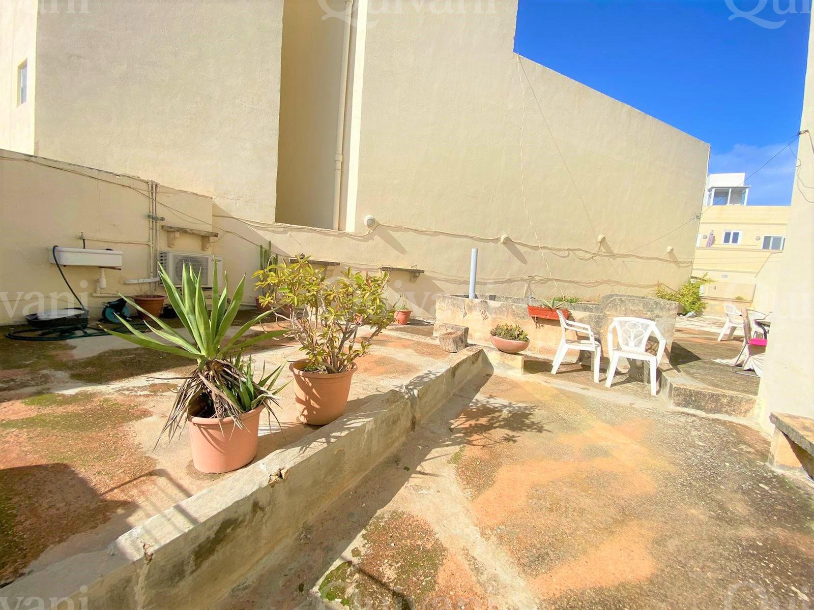 Sliema, Furnished Maisonette