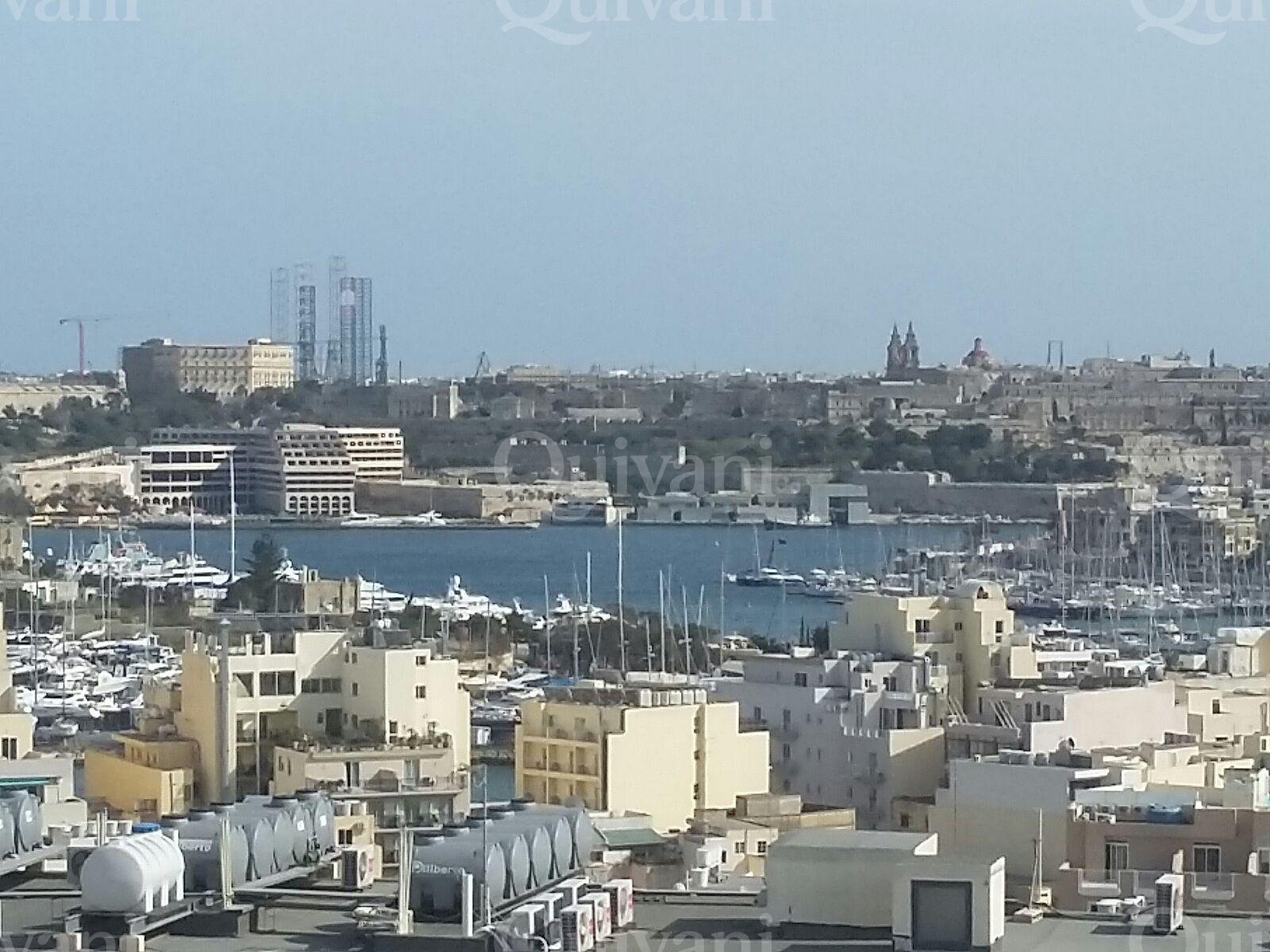 Gzira, Furnished Apartment
