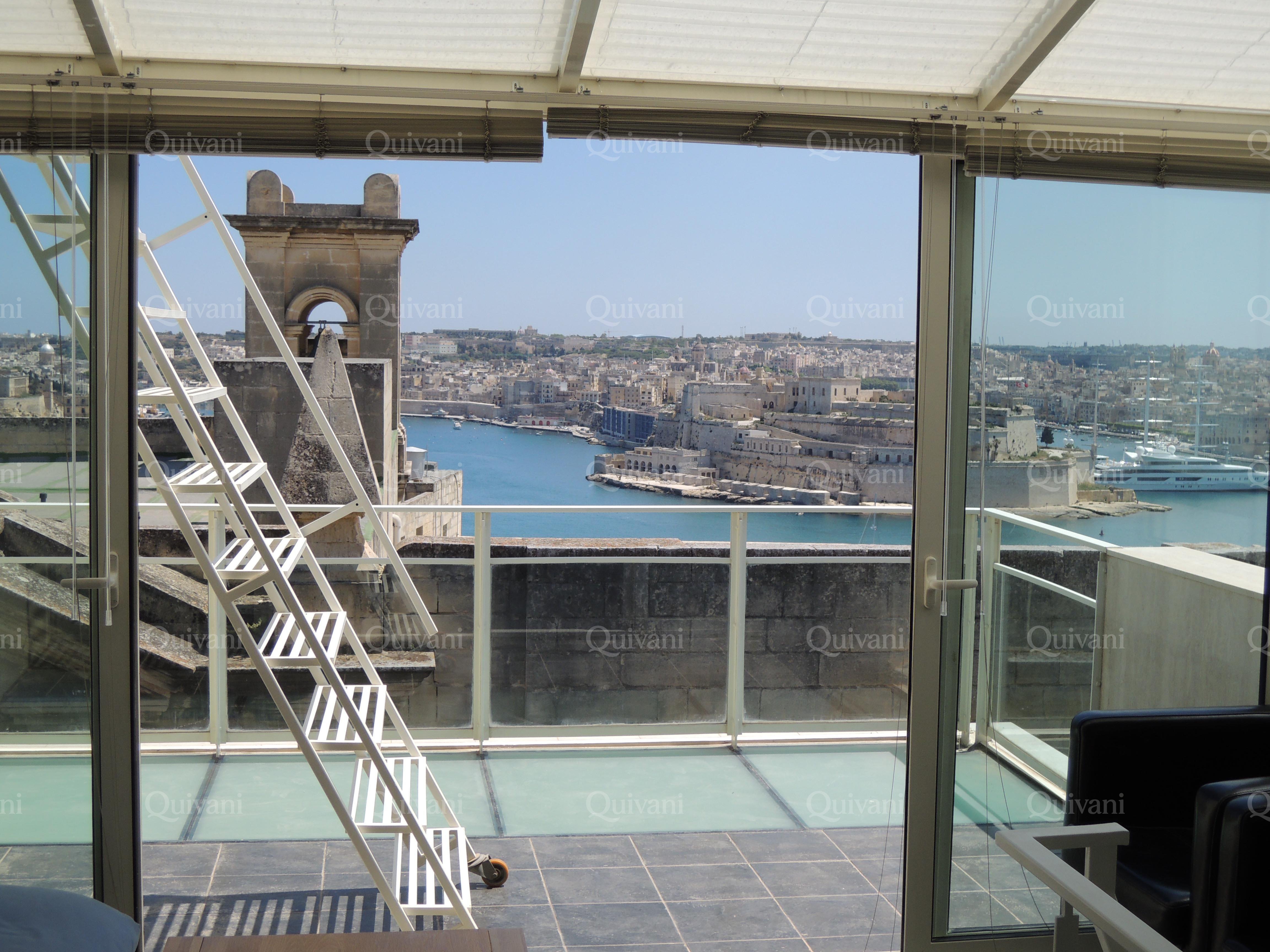 Valletta, Furnished Palazzo