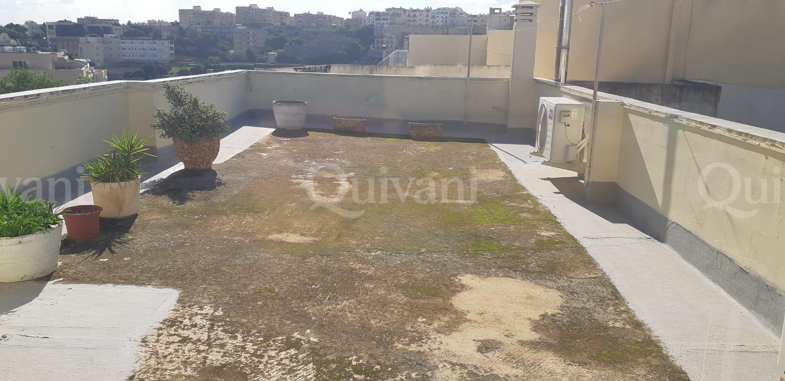 Swieqi, Furnished Maisonette
