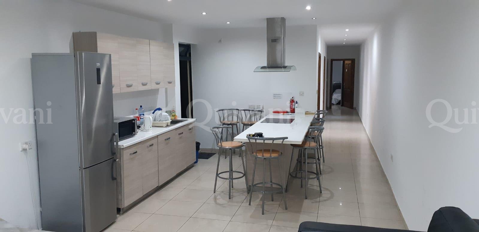 Gzira, Furnished Maisonette