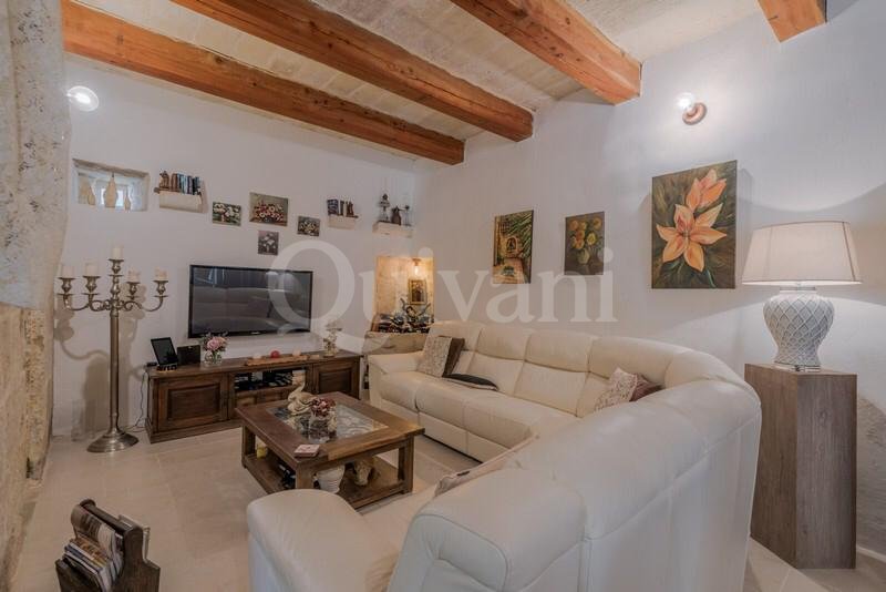 Attard, Furnished House of Character