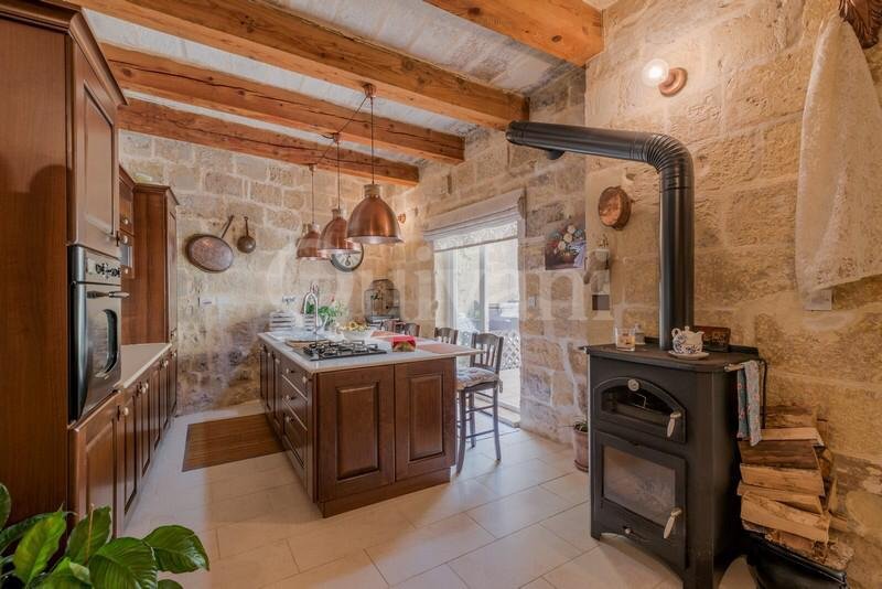 Attard, Furnished House of Character