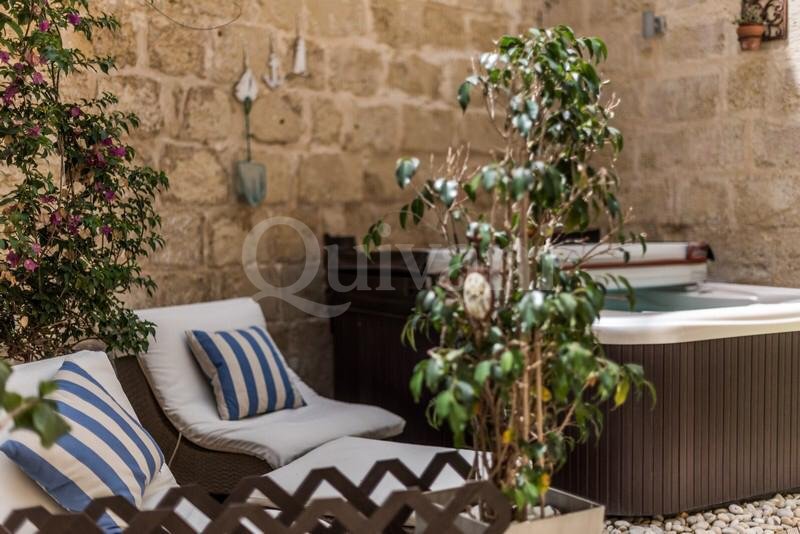 Attard, Furnished House of Character
