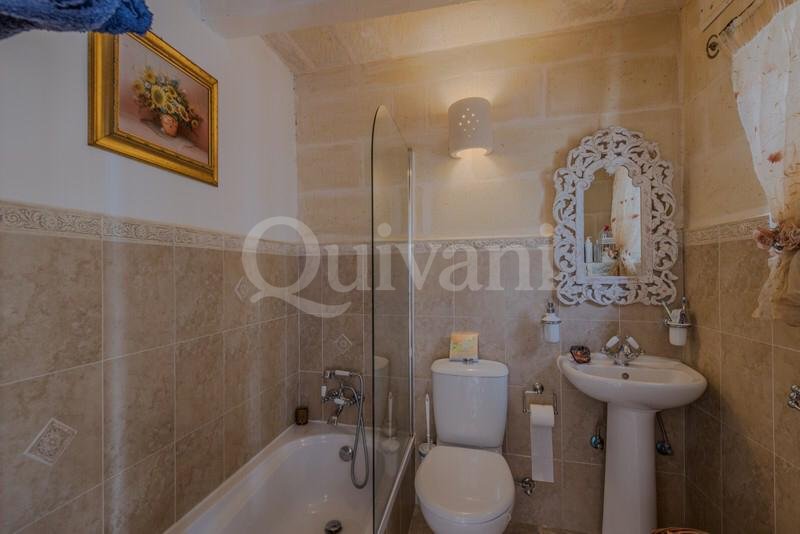 Attard, Furnished House of Character