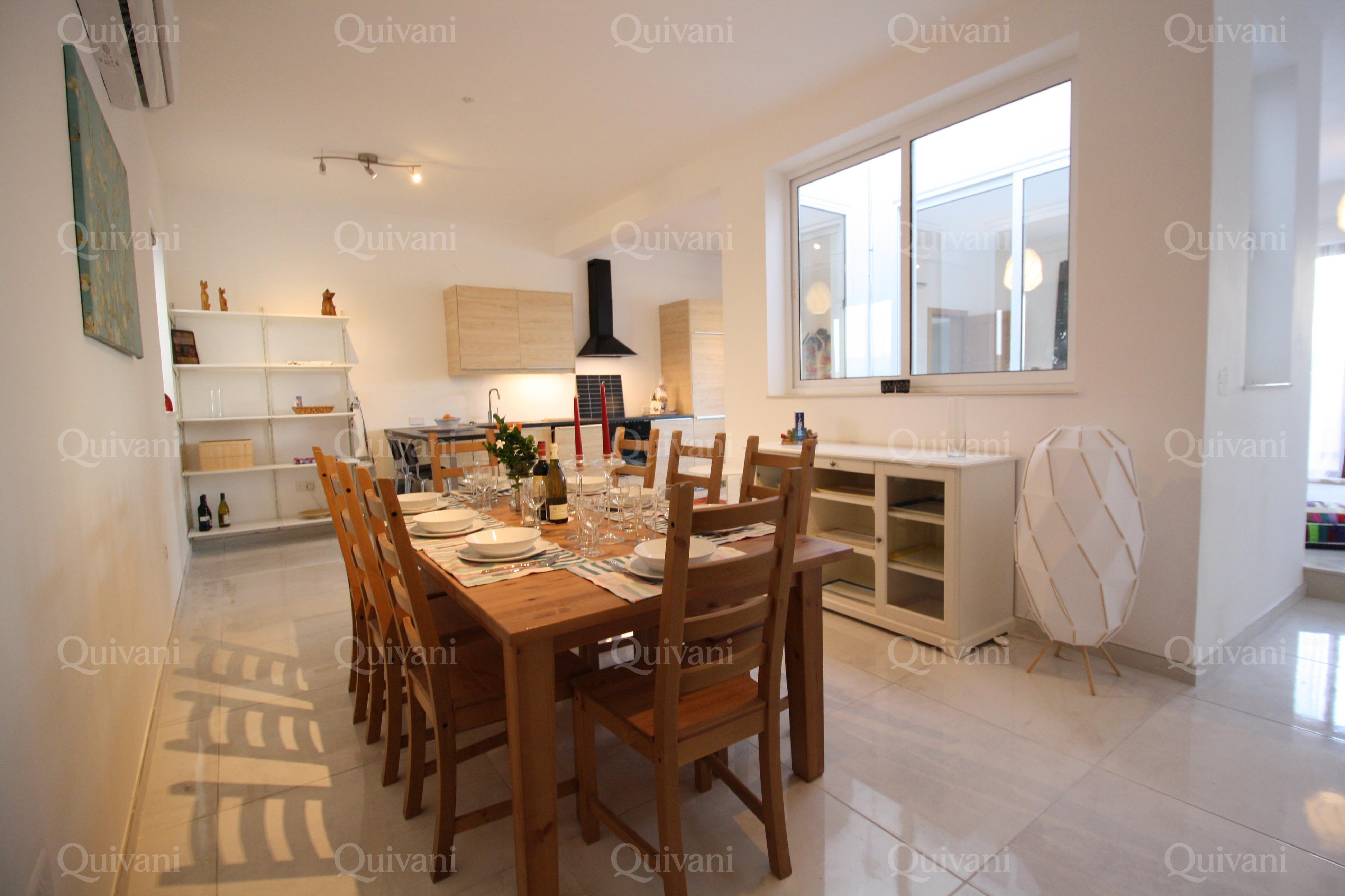 Naxxar, Furnished Penthouse
