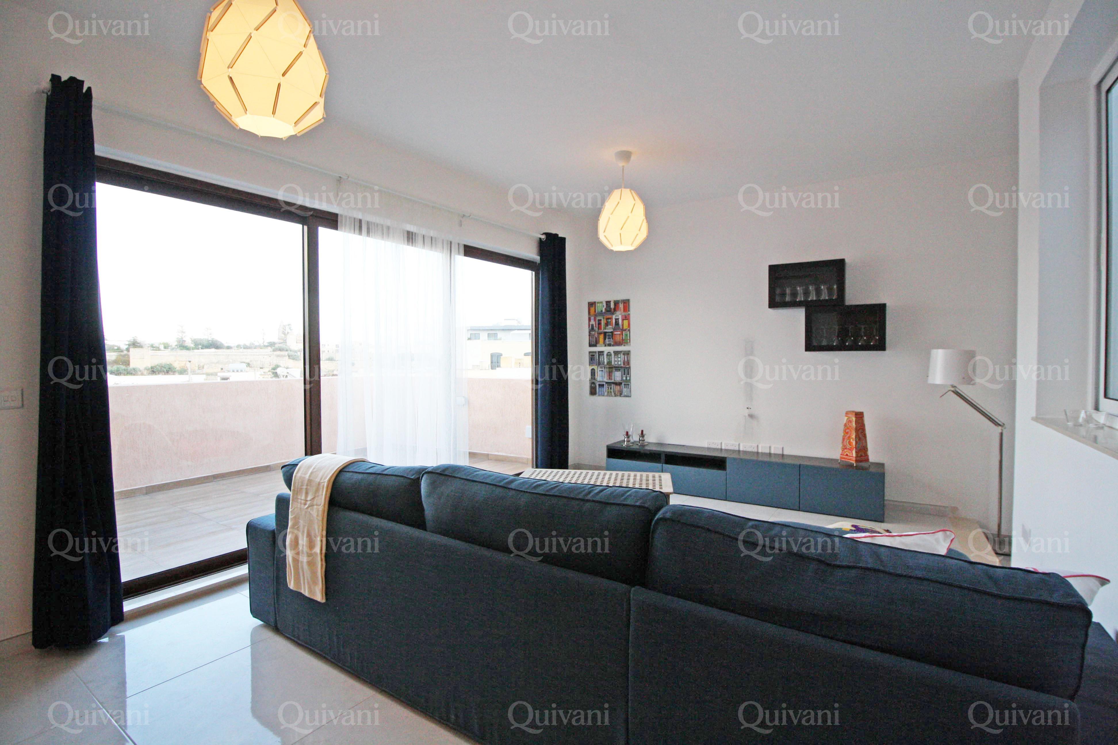 Naxxar, Furnished Penthouse