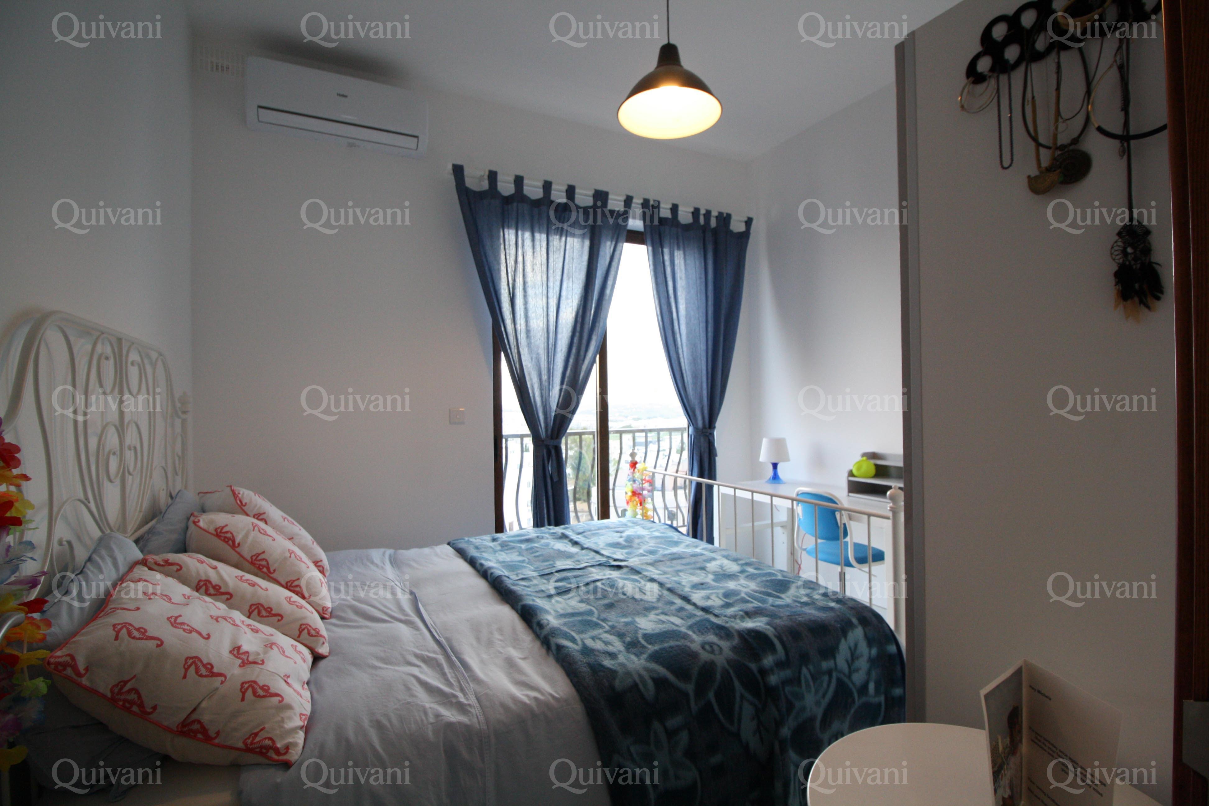 Naxxar, Furnished Penthouse