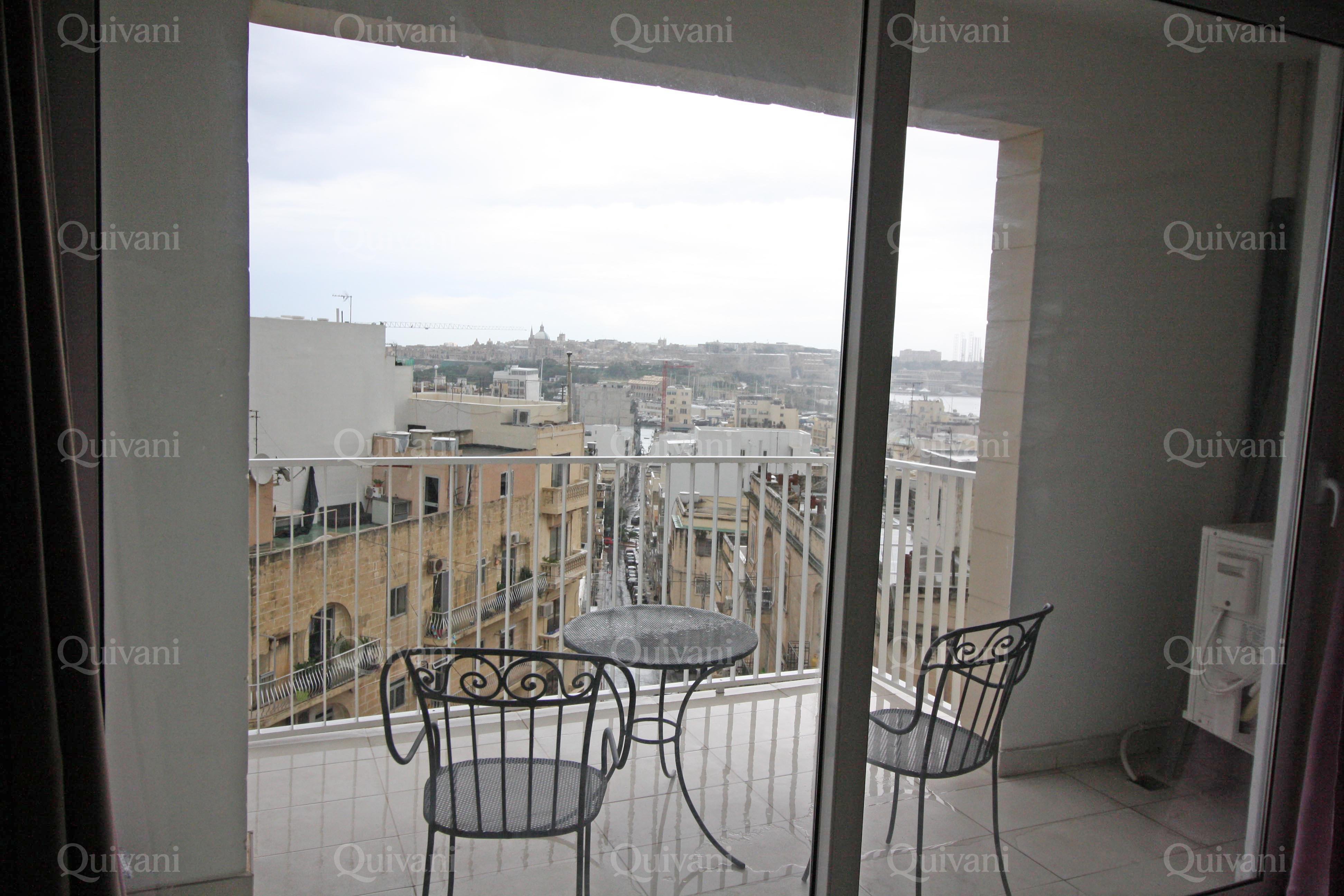 Gzira, Furnished Apartment