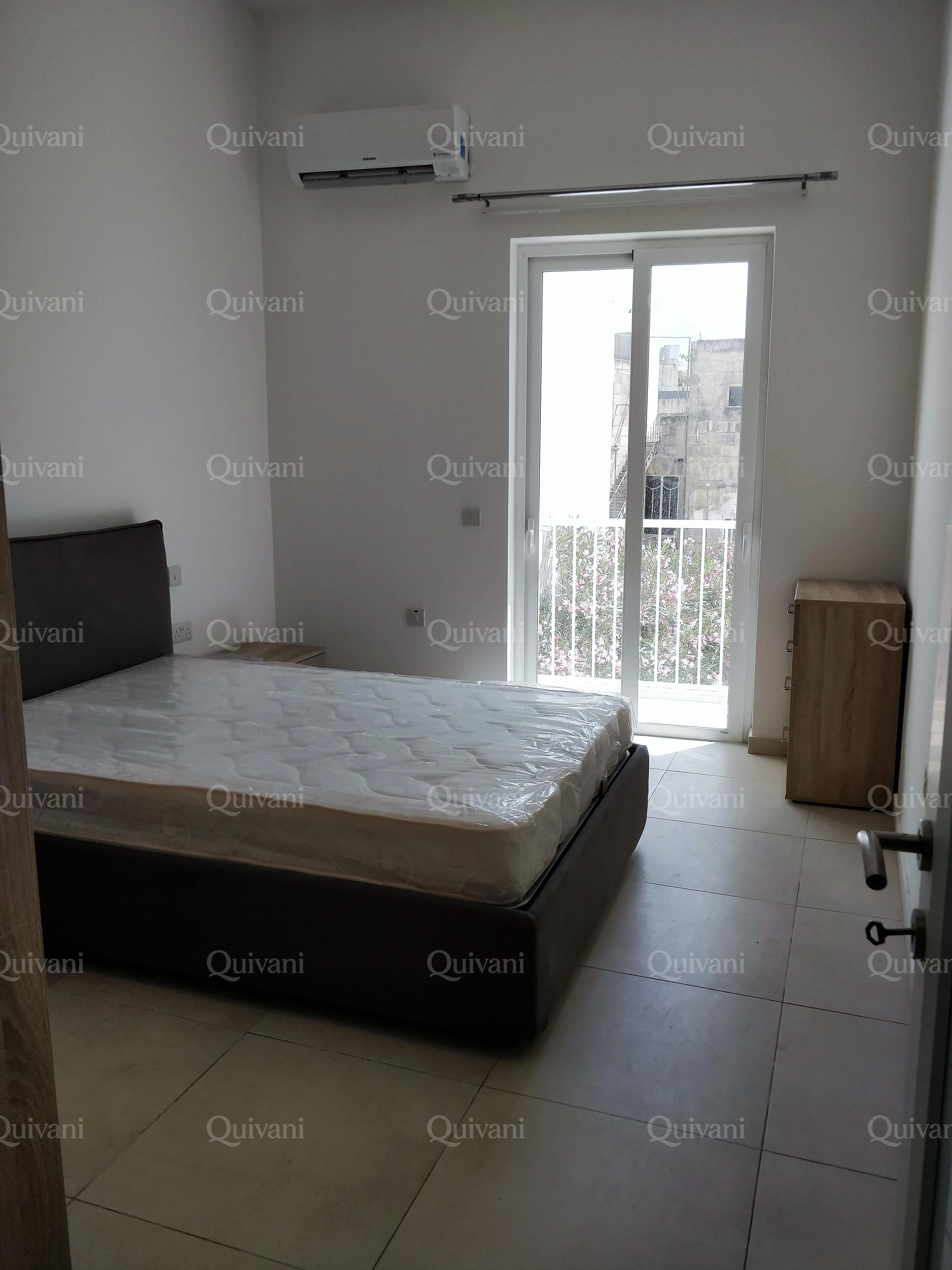 Paola, Furnished Apartment