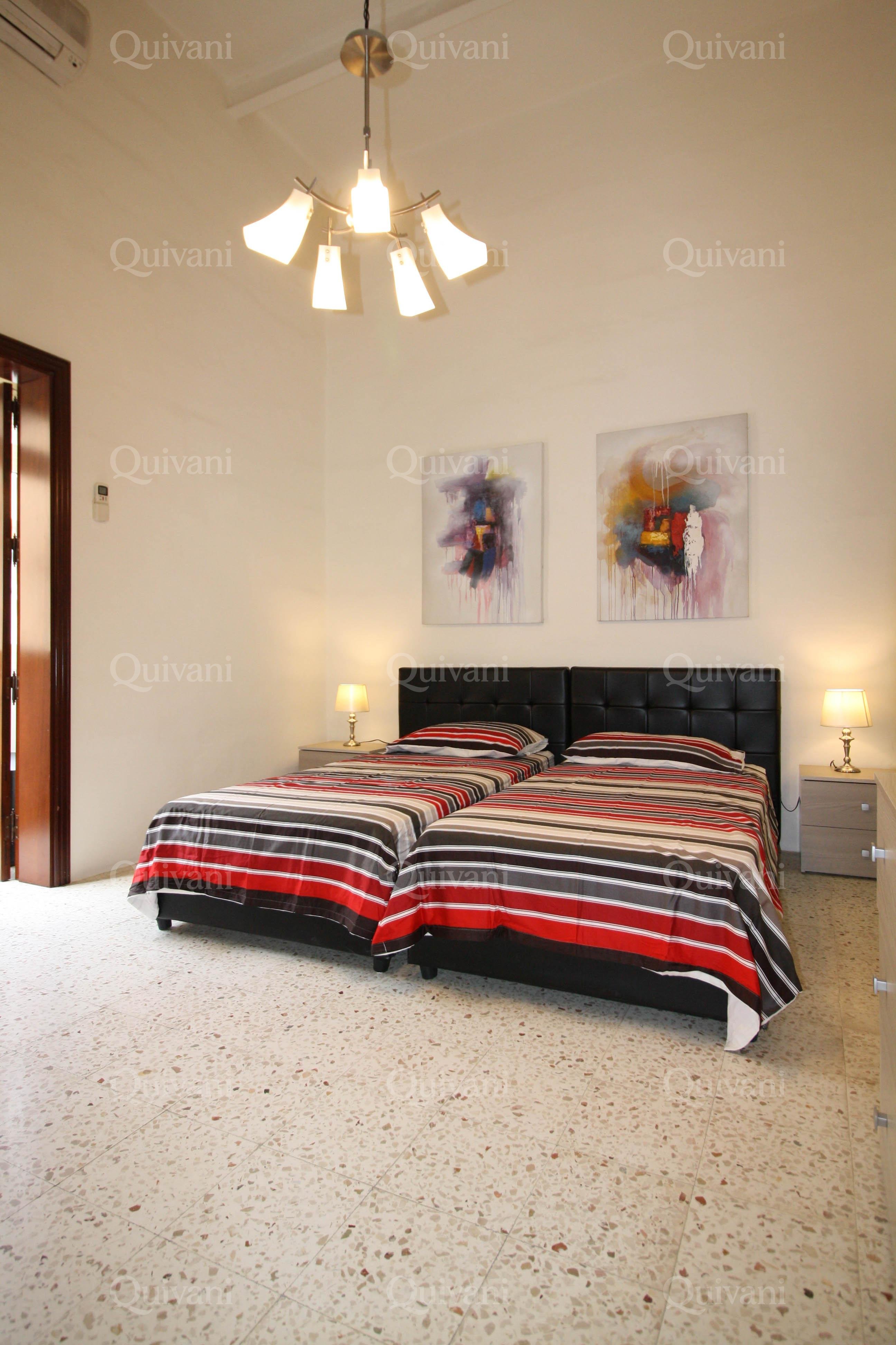 Sliema, Furnished Town House