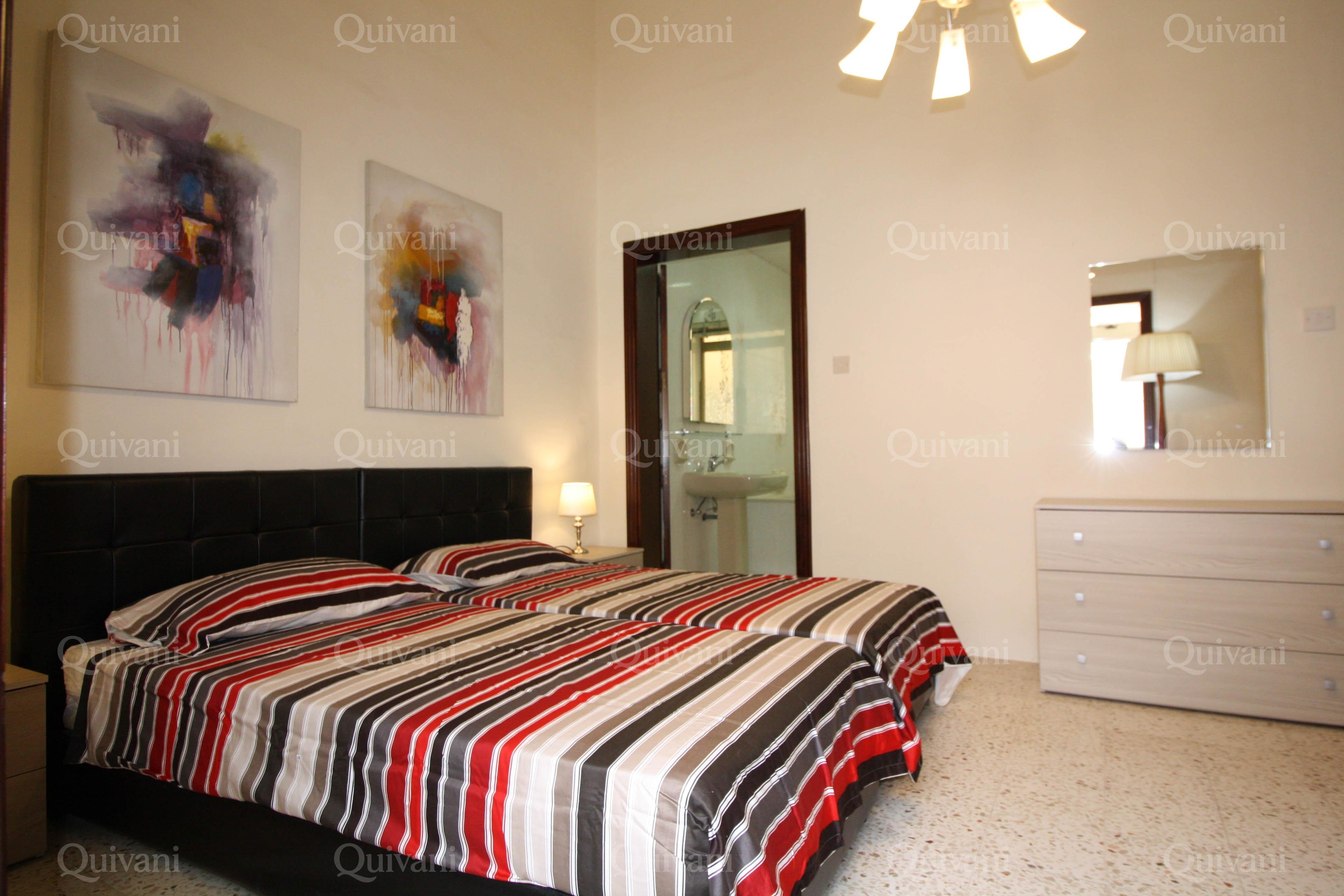 Sliema, Furnished Town House