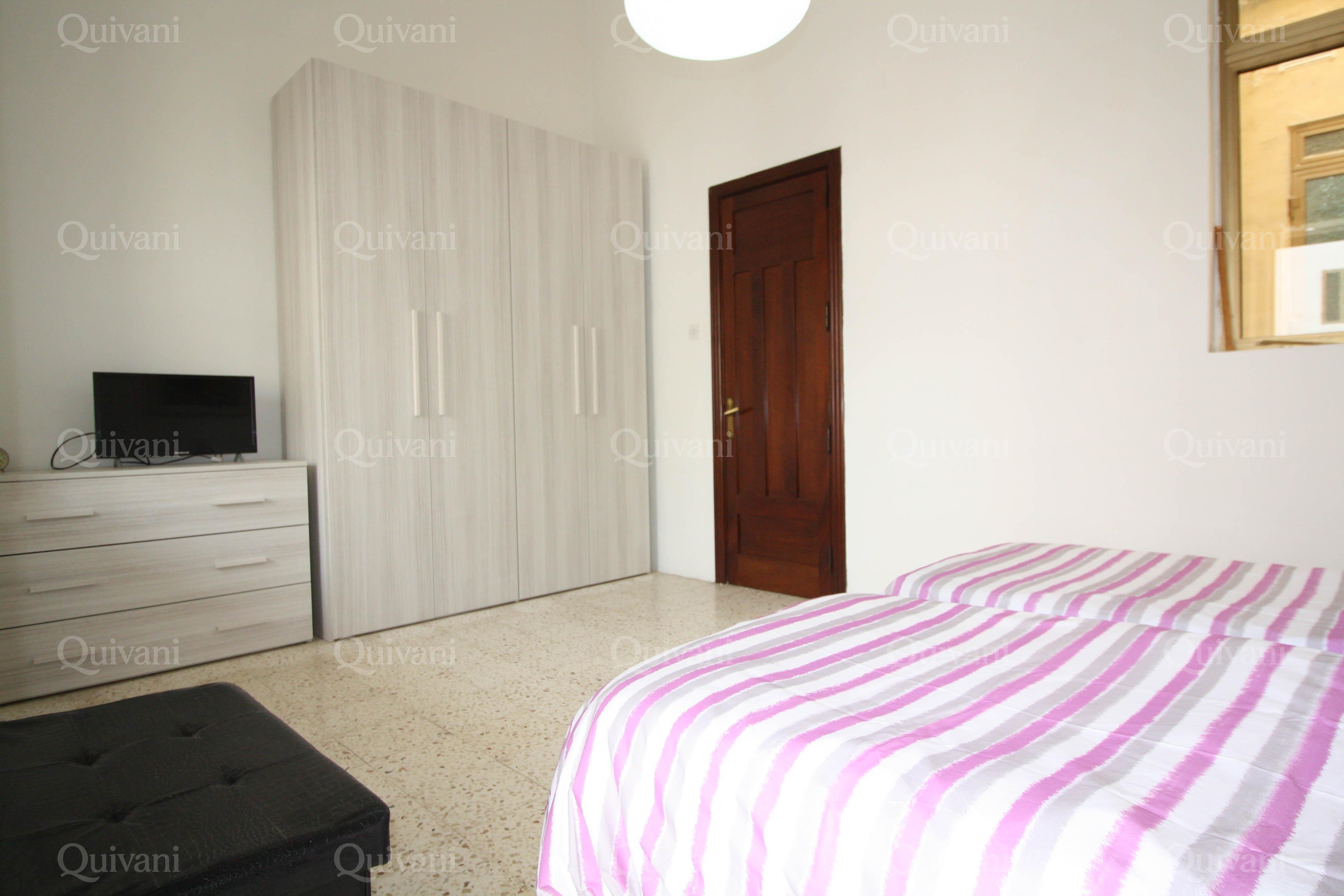 Sliema, Furnished Town House
