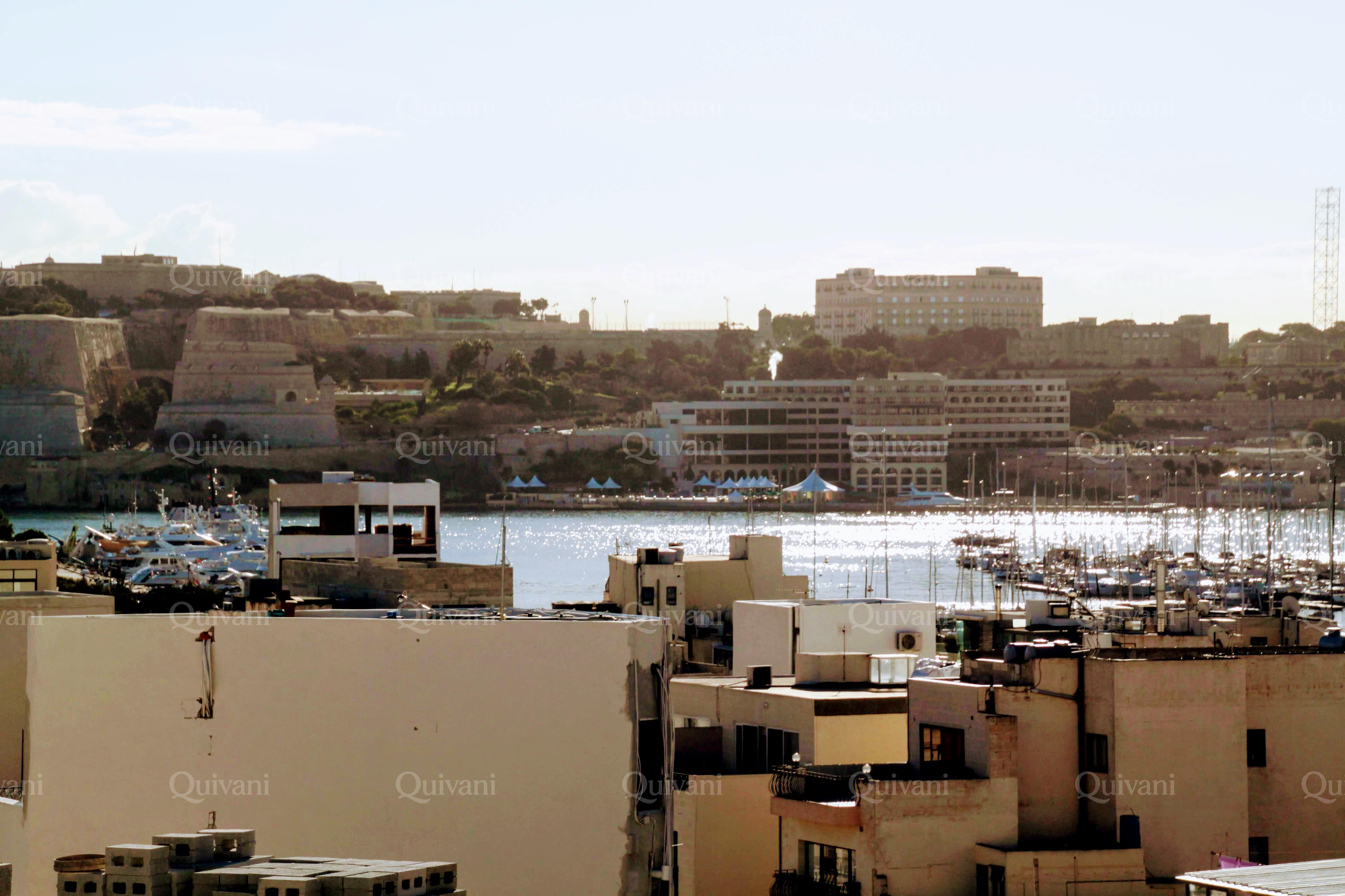 Gzira, Furnished Duplex Penthouse
